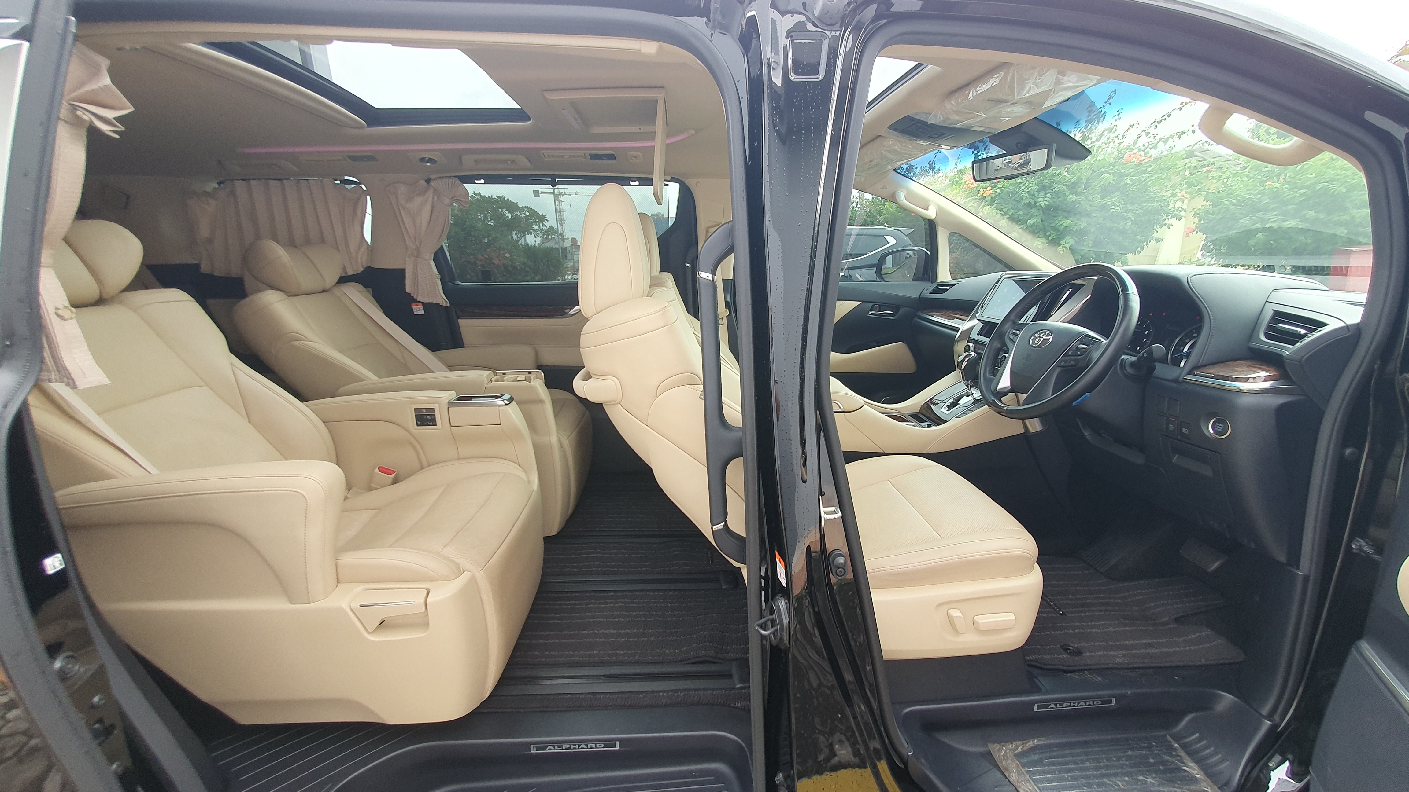 2024 Toyota Alphard 2024 Toyota Alphard