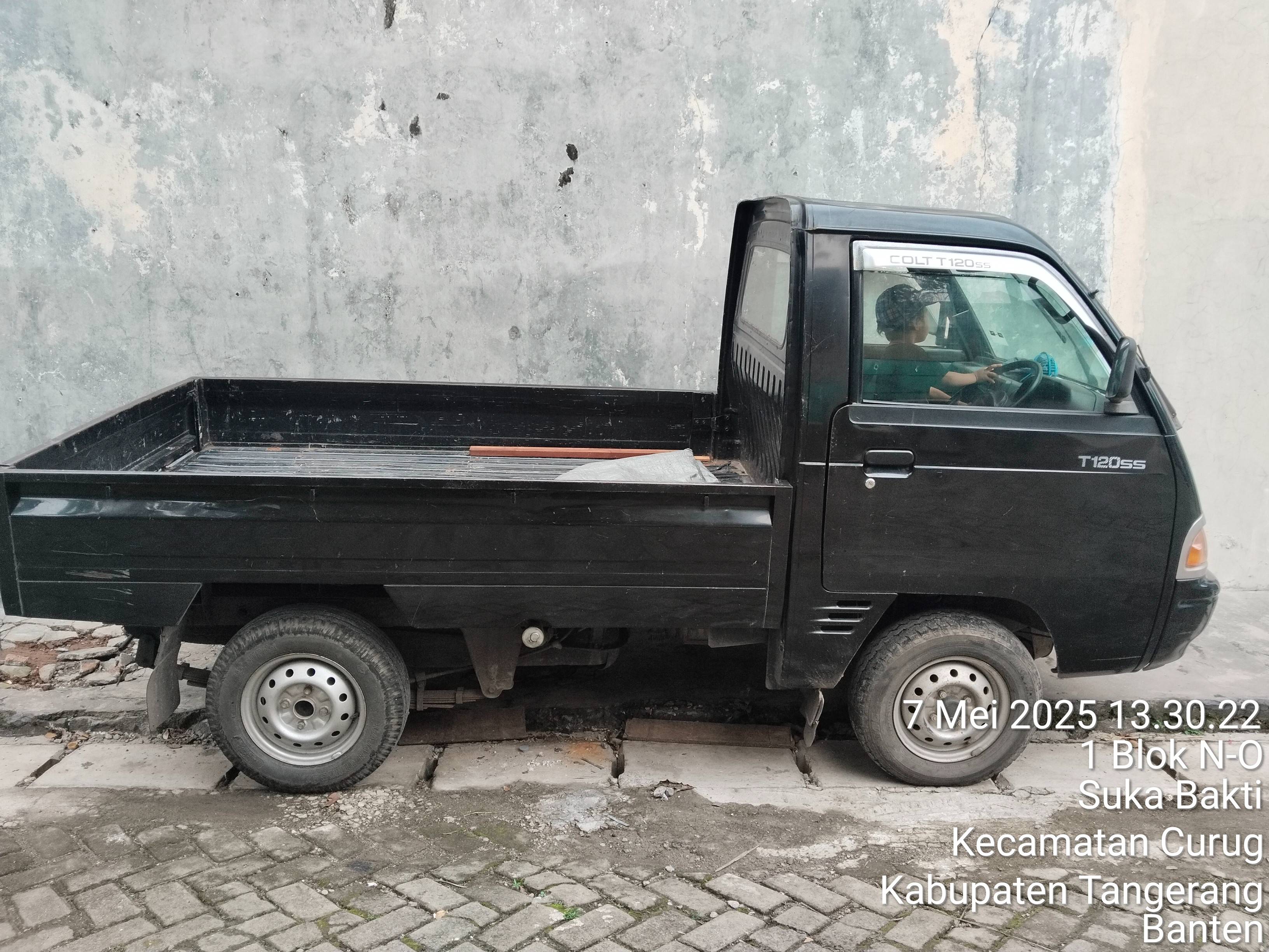 2014 Mitsubishi Colt T120 SS MPI 1.5L PU 2014 Mitsubishi Colt T120 SS MPI 1.5L PU