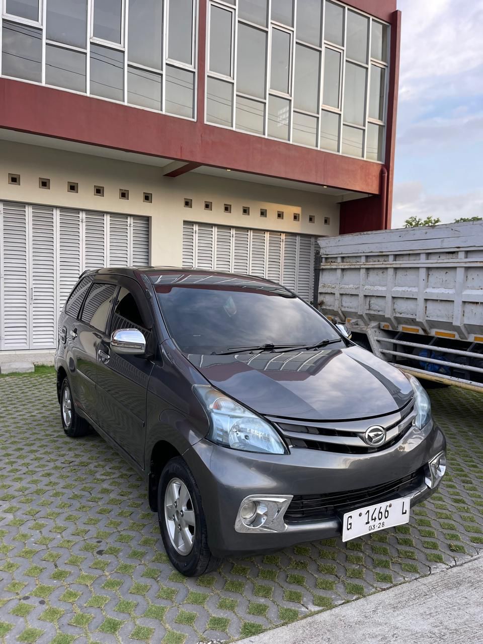 Second Hand 2014 Daihatsu Xenia  1.3 X MT Second Hand 2014 Daihatsu Xenia  1.3 X MT