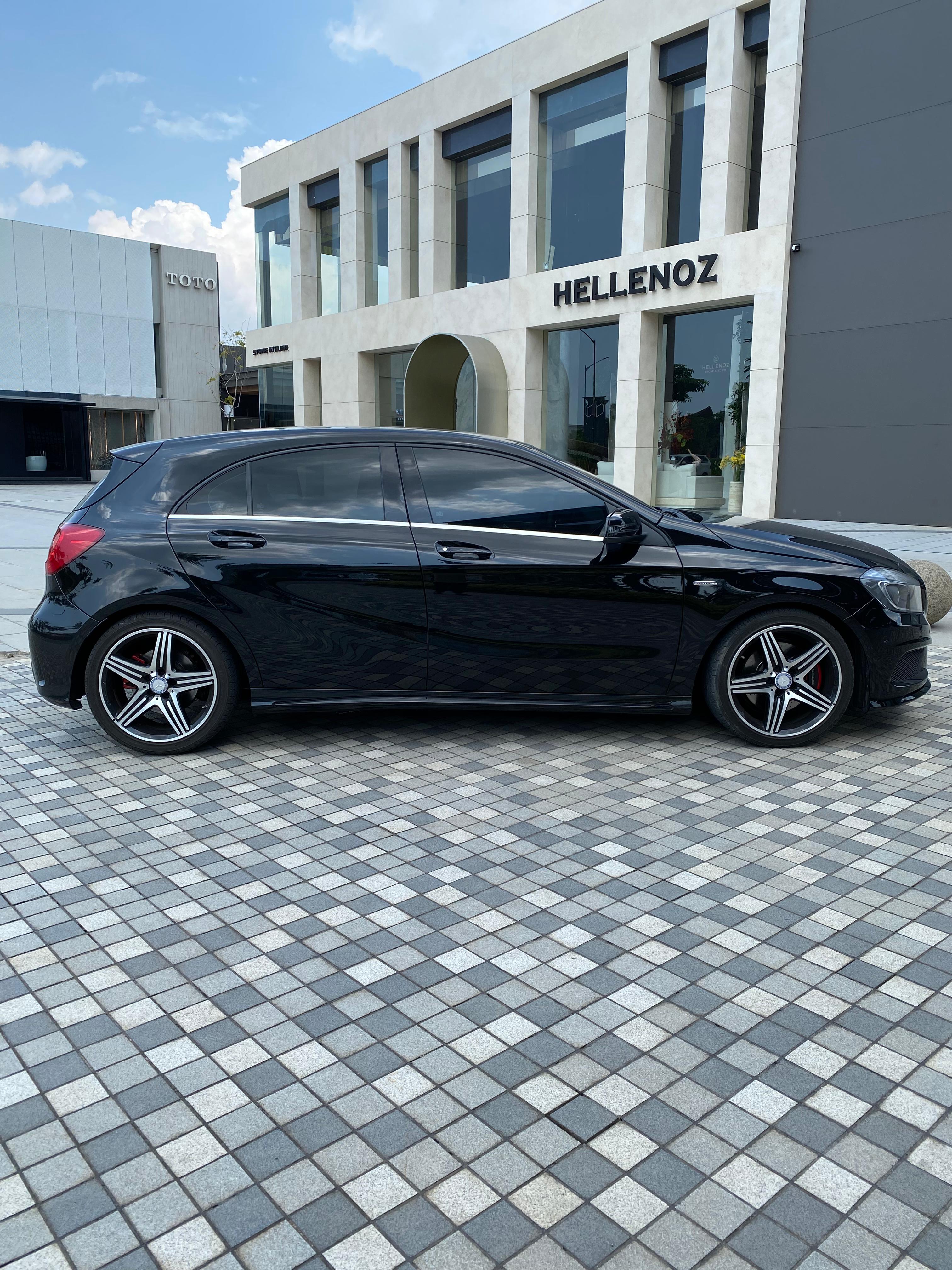 2014 Mercedes Benz A-Class 250 AMG Line 2014 Mercedes Benz A-Class 250 AMG Line