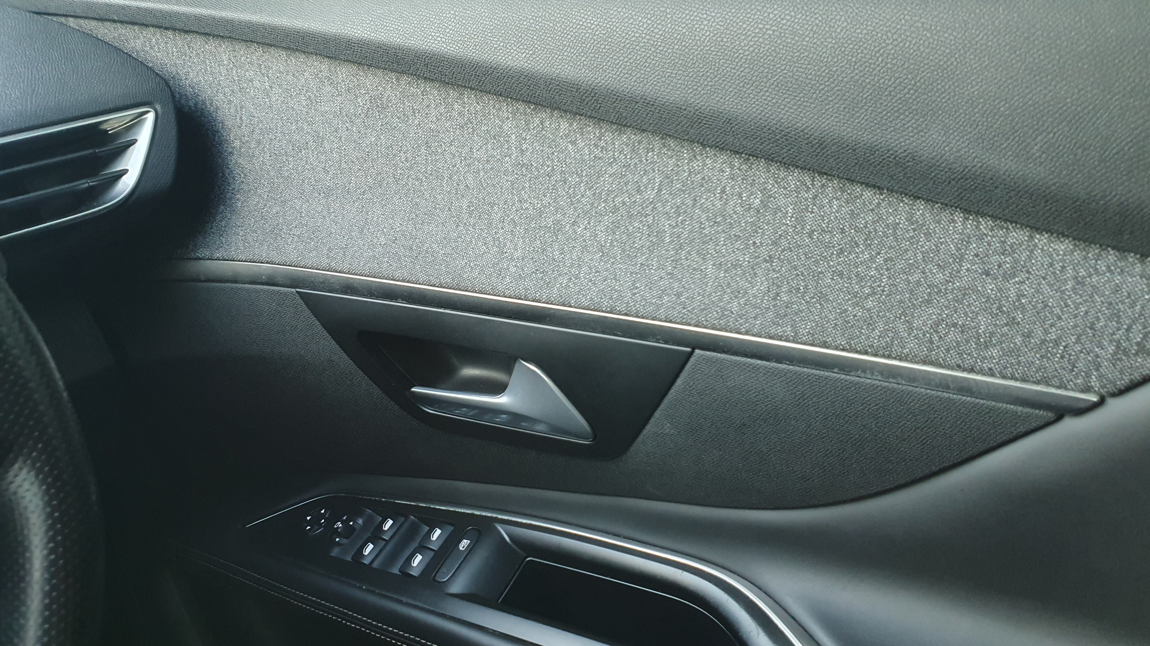 2018 Peugeot 3008 2018 Peugeot 3008