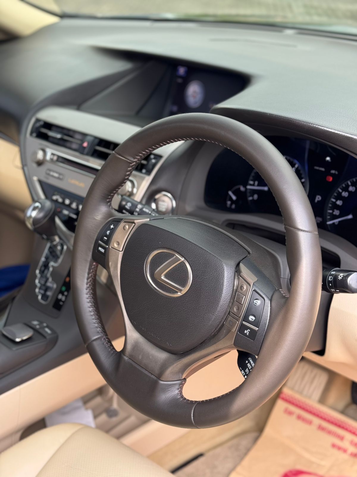 2012 Lexus RX 270 2.7 AT 2012 Lexus RX 270 2.7 AT