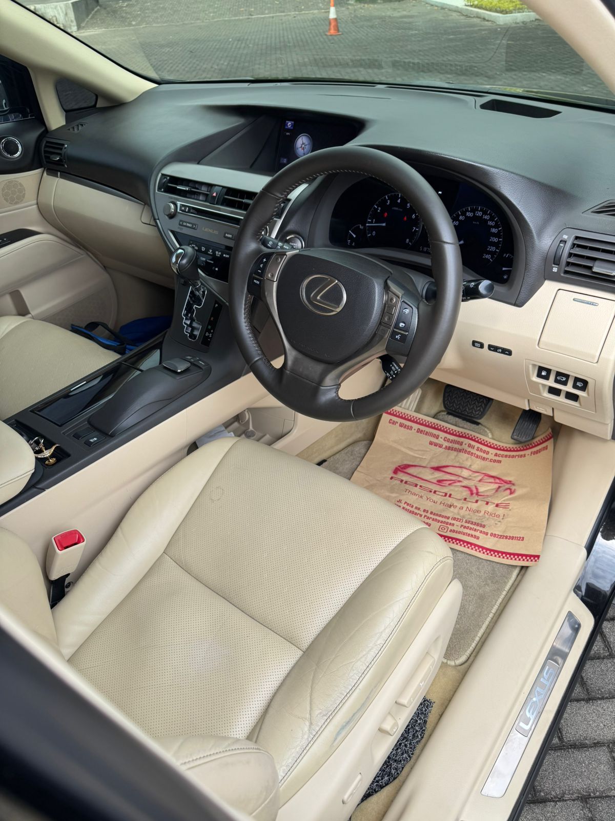 2012 Lexus RX 270 2.7 AT 2012 Lexus RX 270 2.7 AT