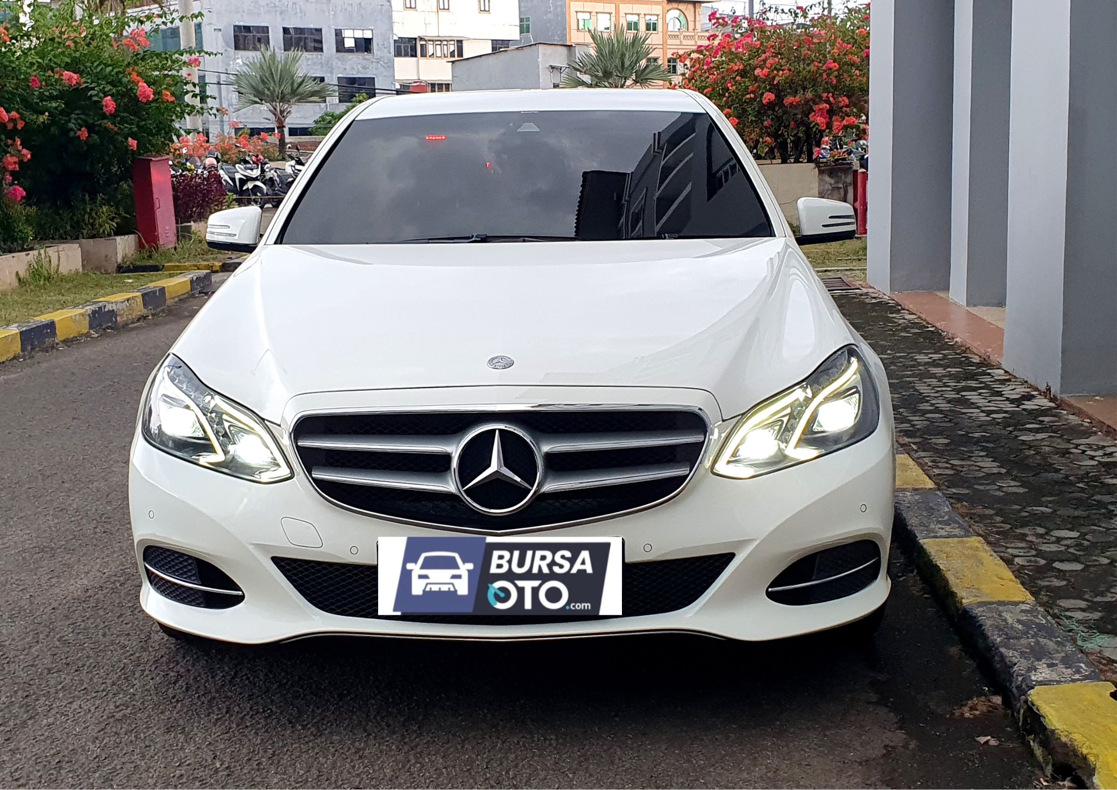 Second Hand 2014 Mercedes Benz E-Class Second Hand 2014 Mercedes Benz E-Class