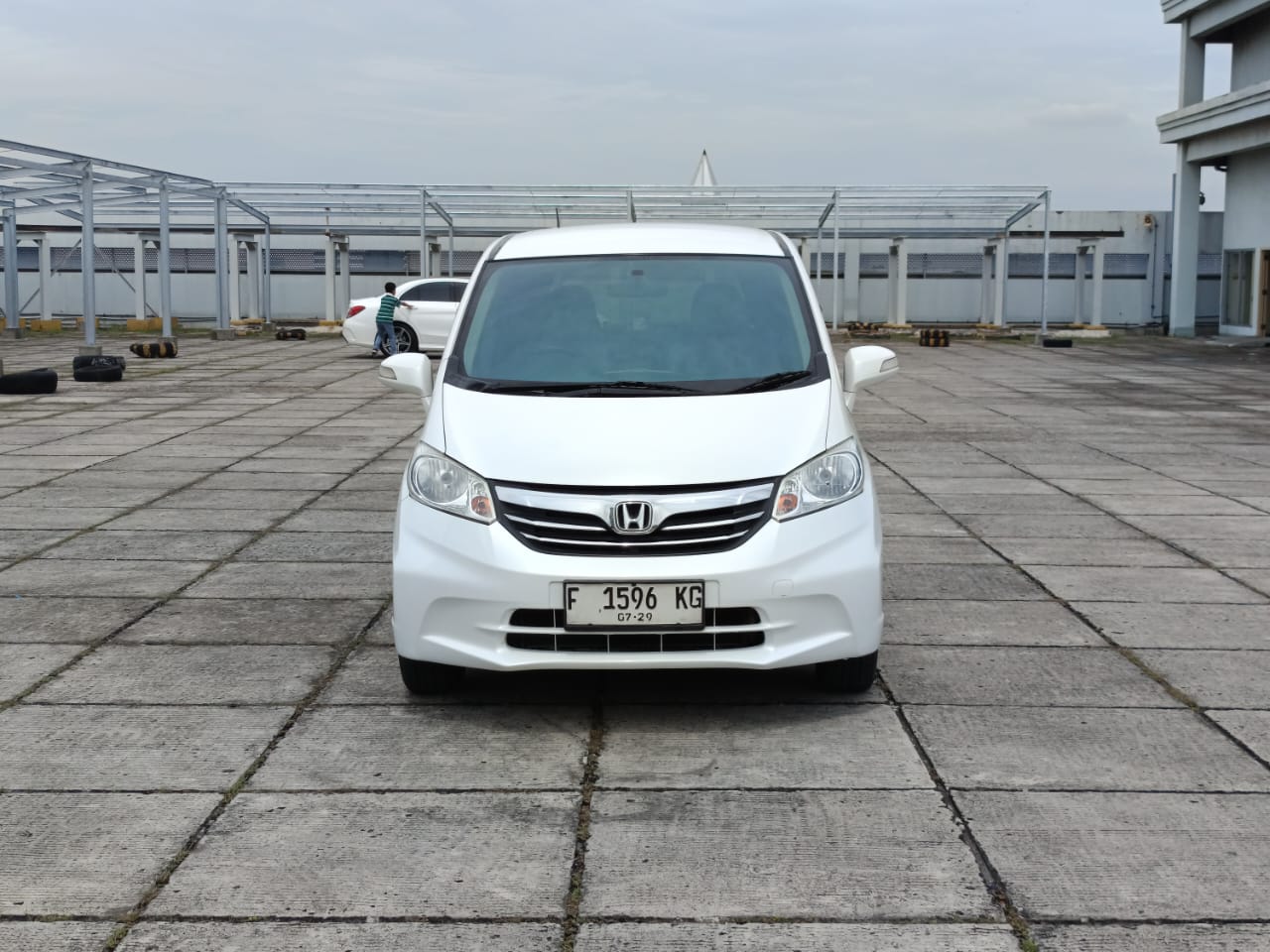 2013 Honda Freed Bekas 2013 Honda Freed Bekas