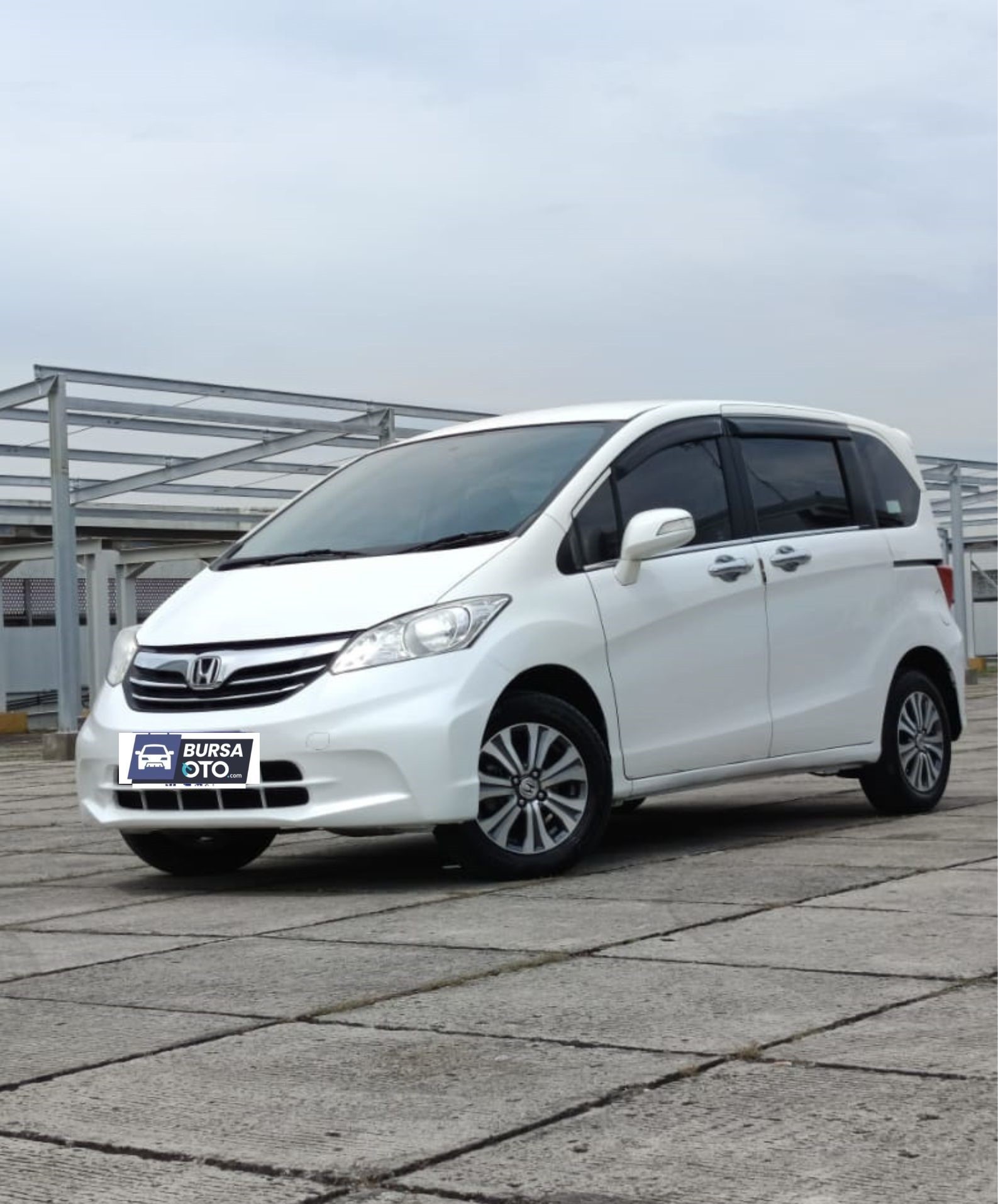 2013 Honda Freed 2013 Honda Freed