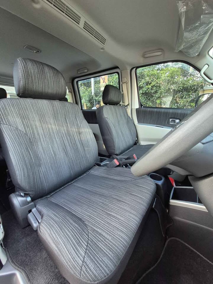 2024 Daihatsu Luxio 1.5 X M/T 2024 Daihatsu Luxio 1.5 X M/T