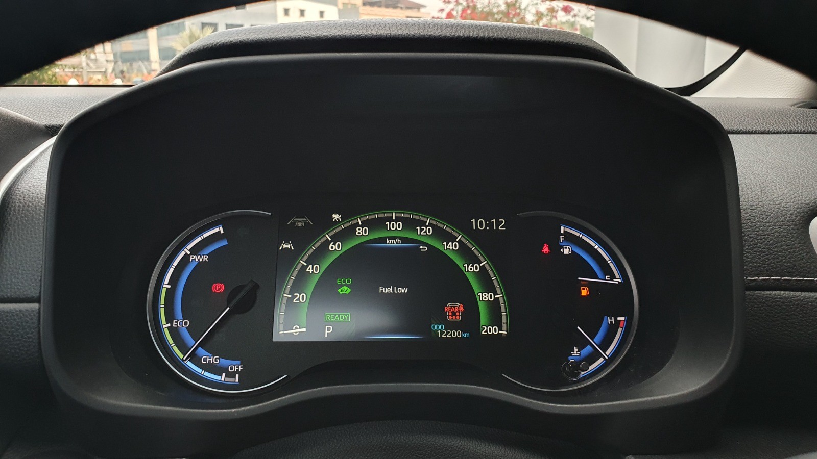 2024 Toyota Kijang Innova Zenix Hybrid EV 2024 Toyota Kijang Innova Zenix Hybrid EV