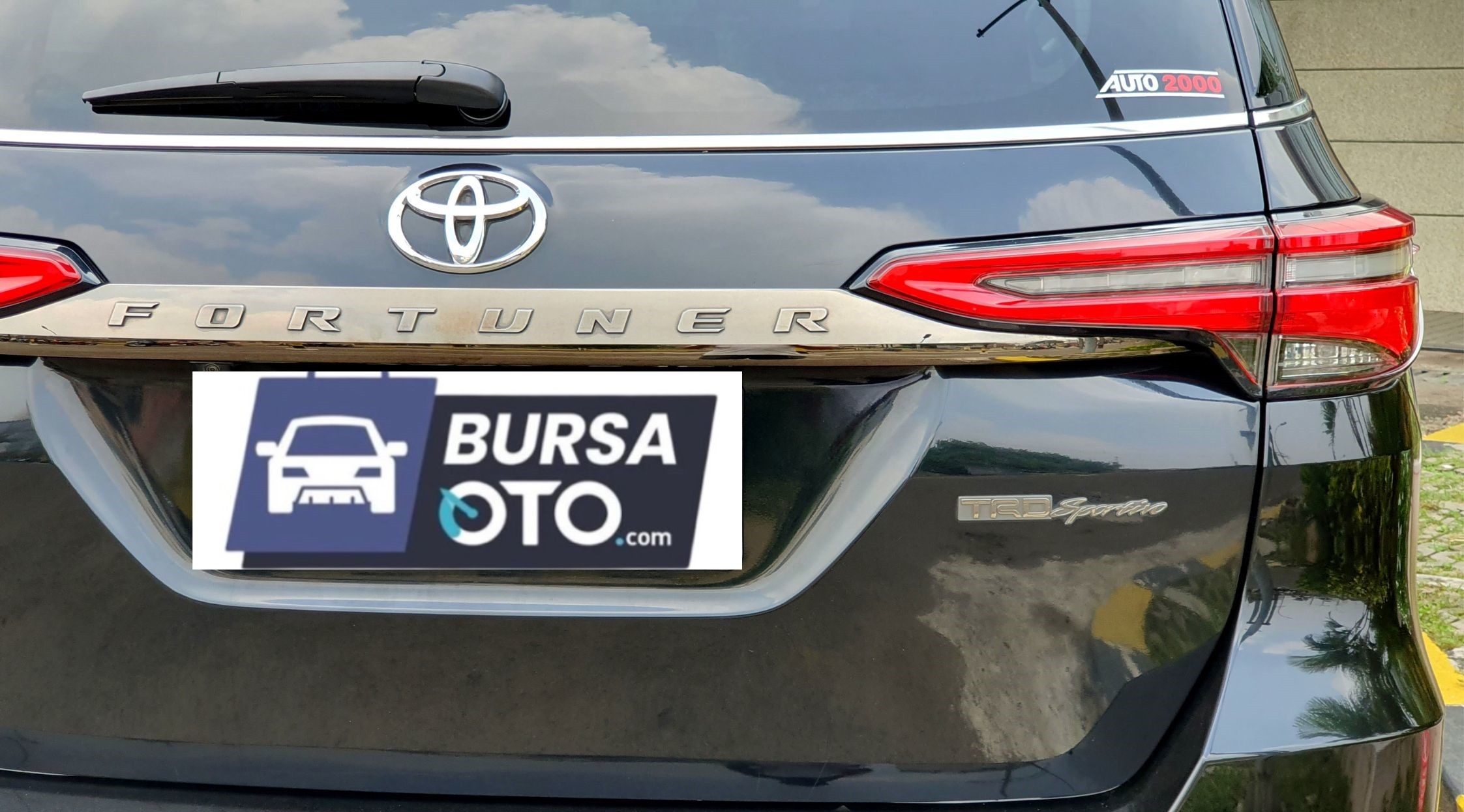 2021 Toyota Fortuner VRZ 4X2 TRD 2.4L AT 2021 Toyota Fortuner VRZ 4X2 TRD 2.4L AT