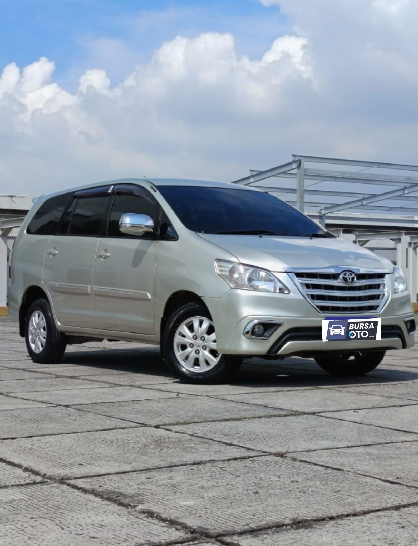 2011 Toyota Innova 2011 Toyota Innova