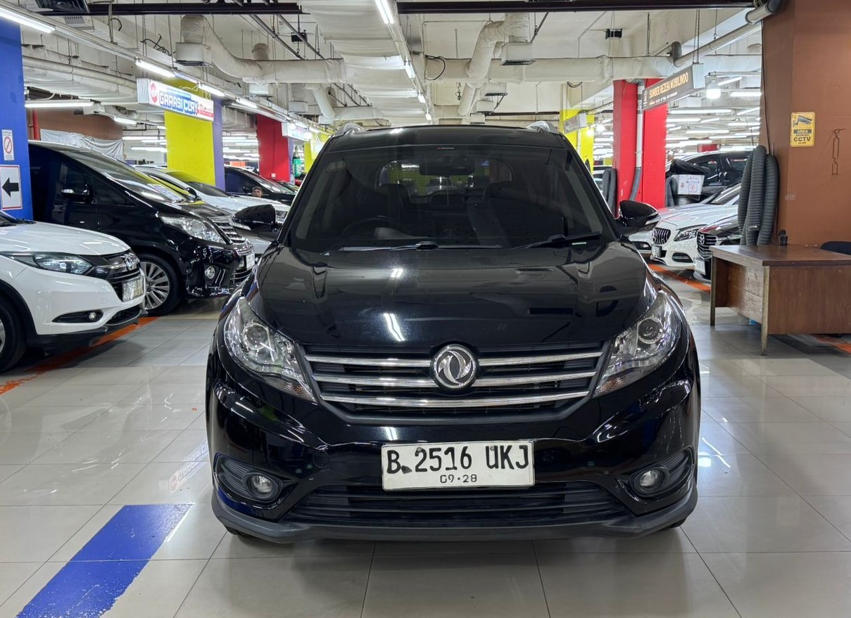 2018 DFSK Glory 580 Bekas 2018 DFSK Glory 580 Bekas