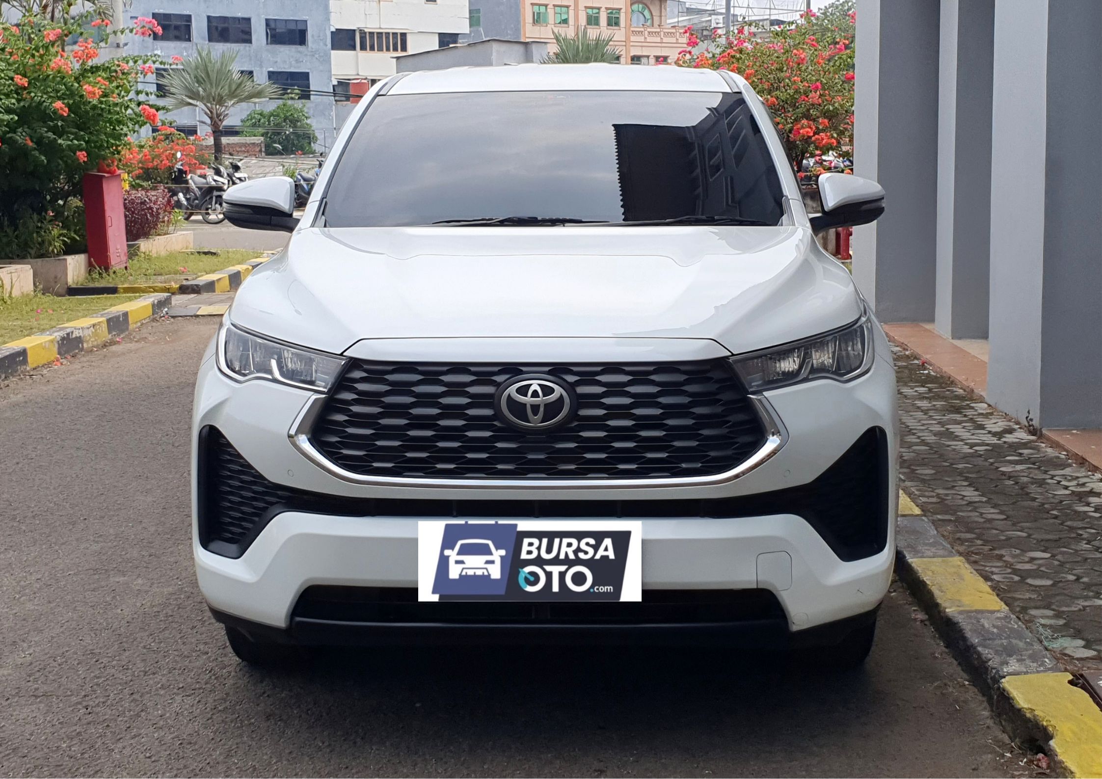 2023 Toyota Kijang Innova Zenix