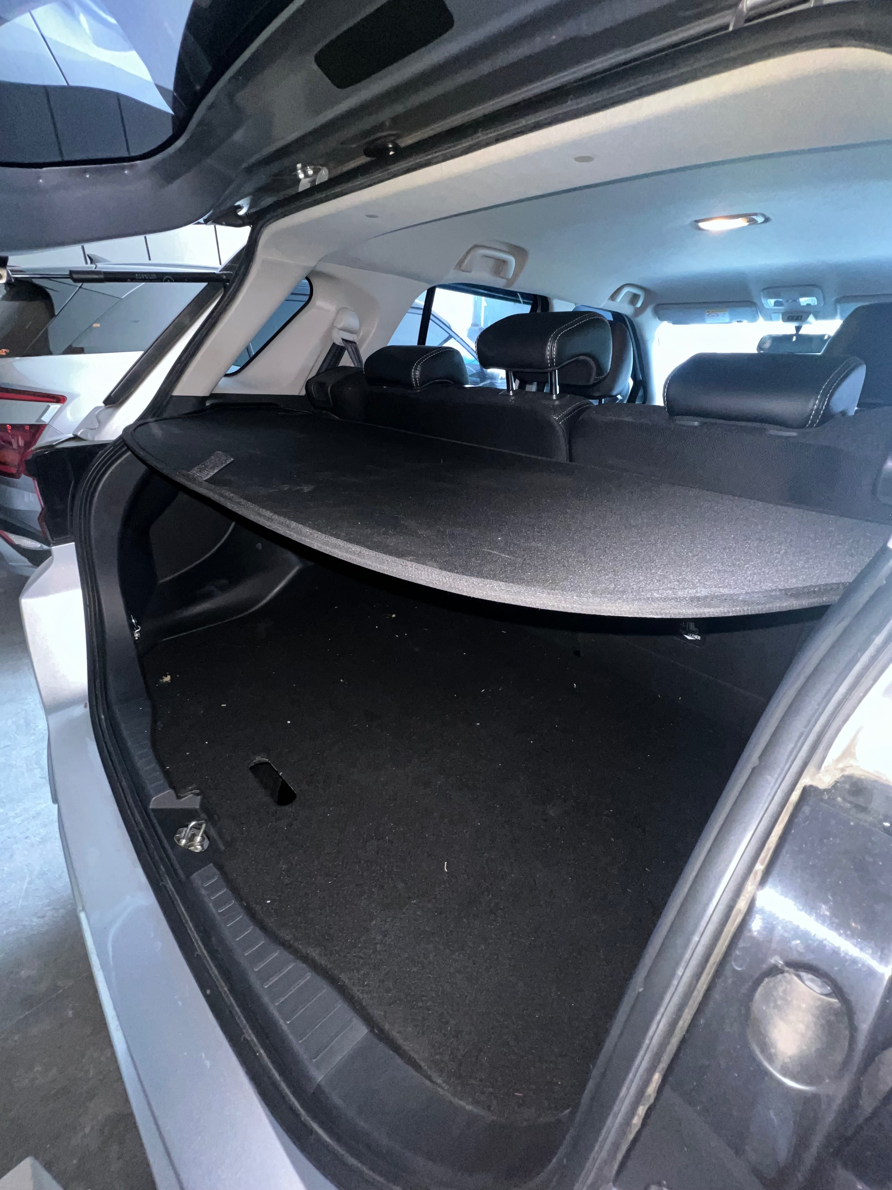 2022 Toyota Raize 1.0T GR CVT TWO TONE 2022 Toyota Raize 1.0T GR CVT TWO TONE