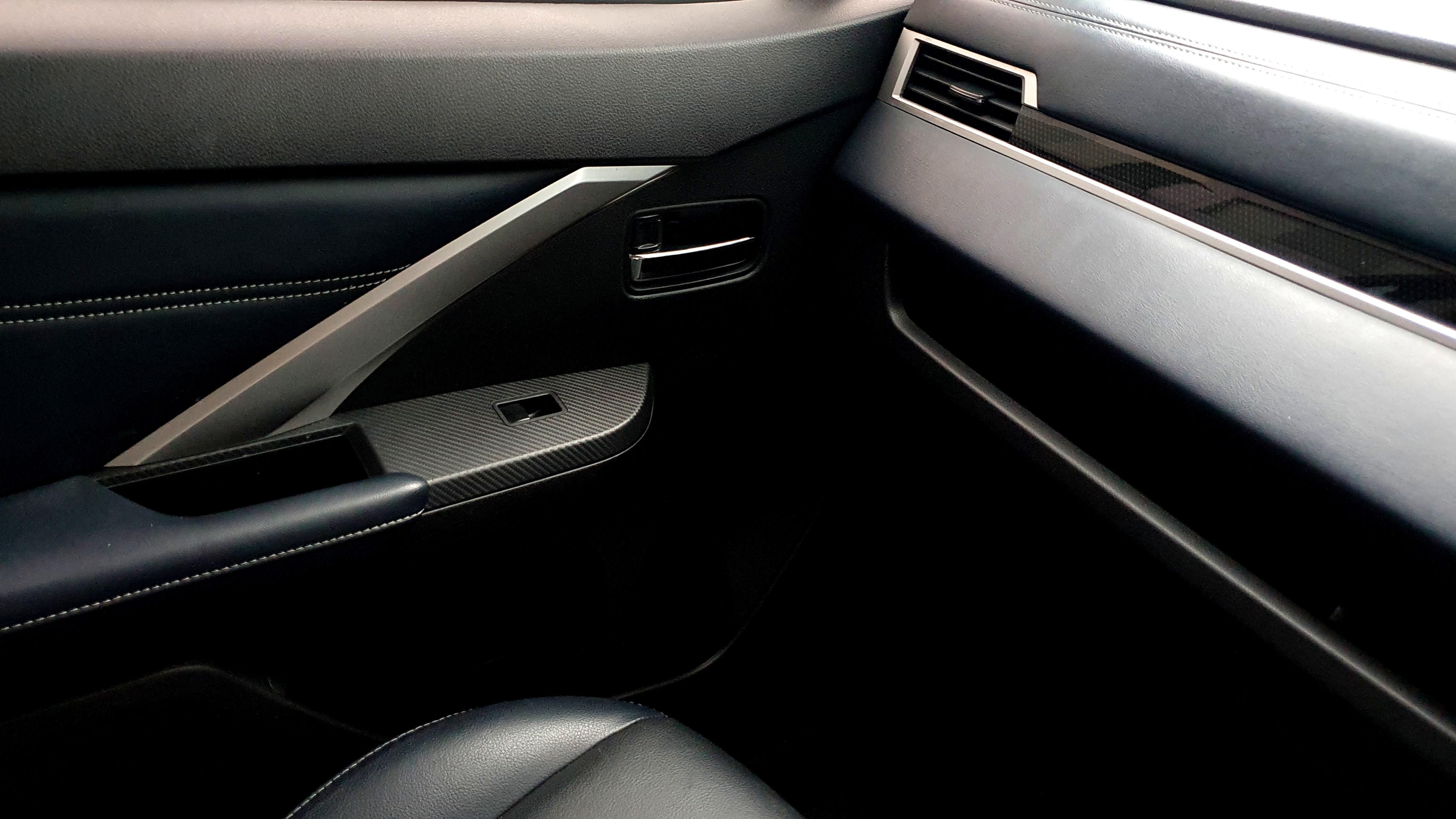 2022 Mitsubishi Xpander Cross 2022 Mitsubishi Xpander Cross