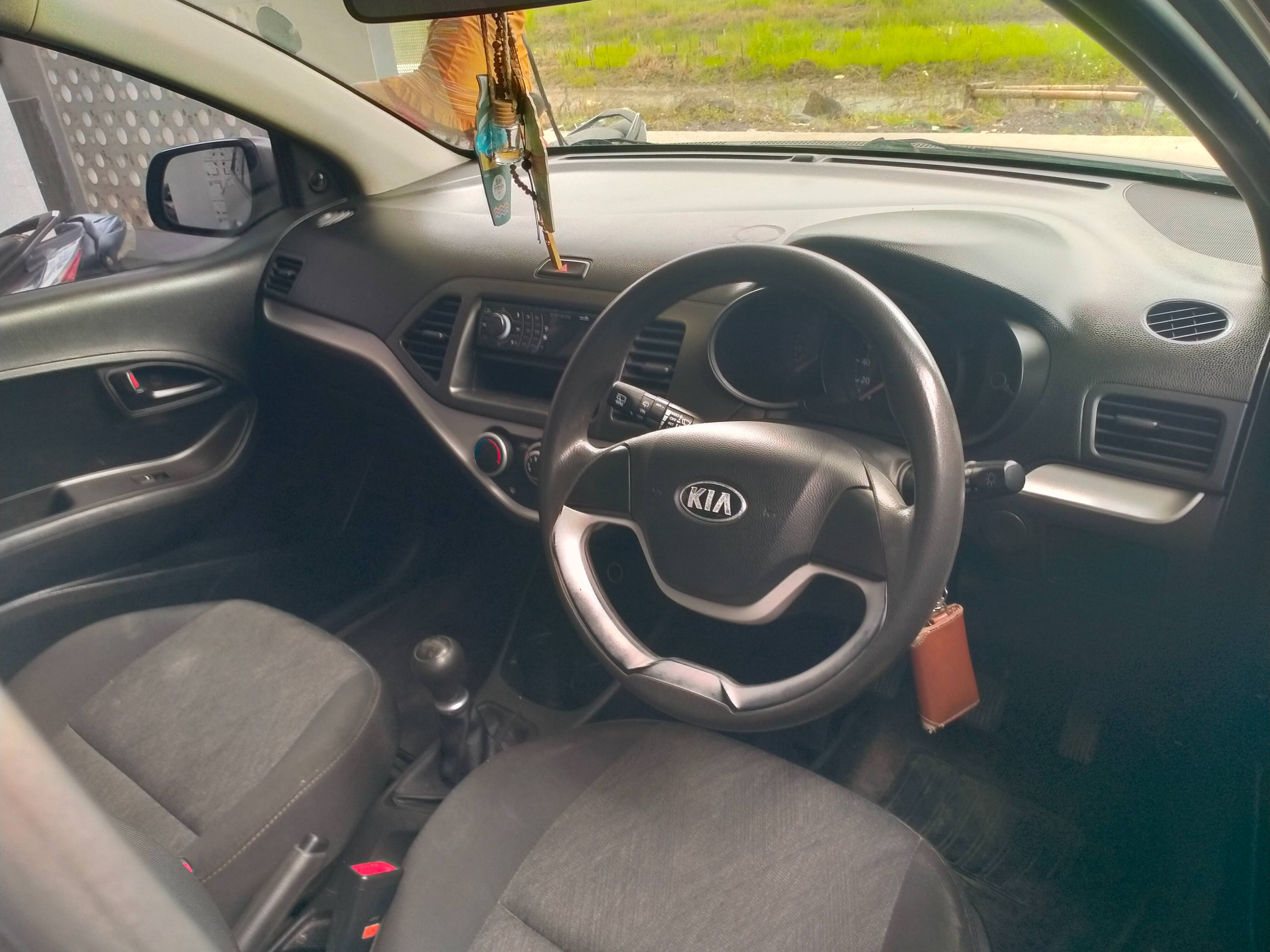 2014 Kia Picanto Morning 1.0 M/T 2014 Kia Picanto Morning 1.0 M/T