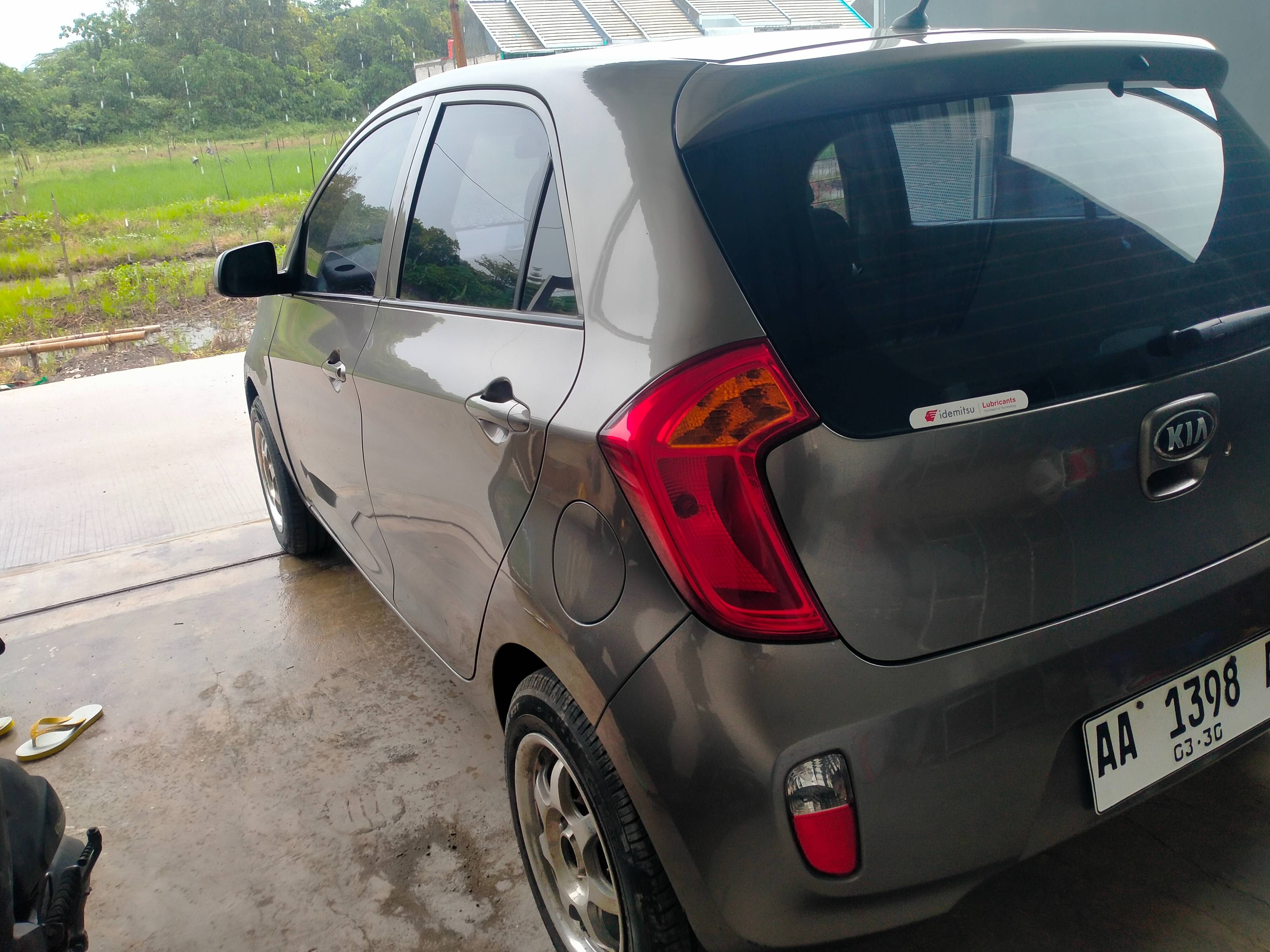 2014 Kia Picanto Morning 1.0 M/T 2014 Kia Picanto Morning 1.0 M/T