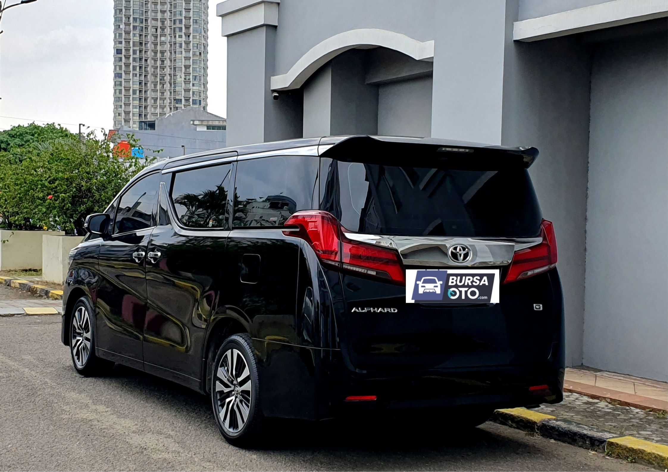 2023 Toyota Alphard 2023 Toyota Alphard