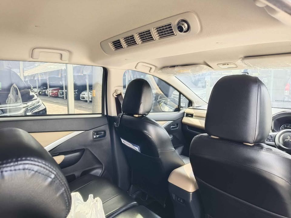 2022 Mitsubishi Xpander Ultimate CVT 2022 Mitsubishi Xpander Ultimate CVT