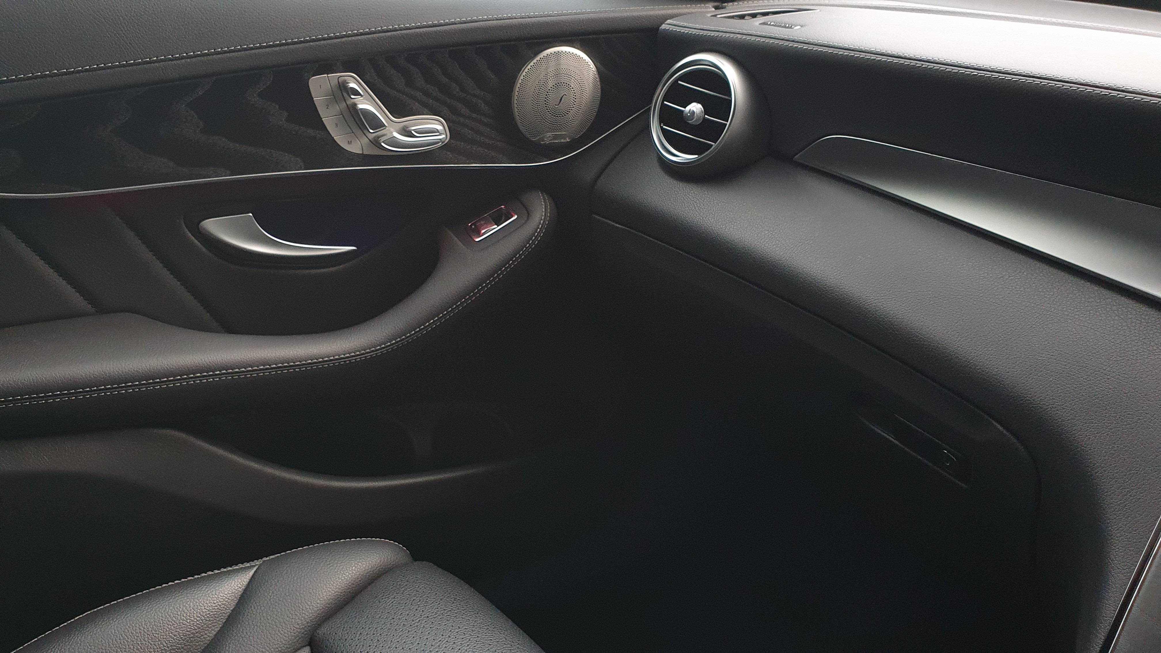 2022 Mercedes Benz GLC-Class 2022 Mercedes Benz GLC-Class