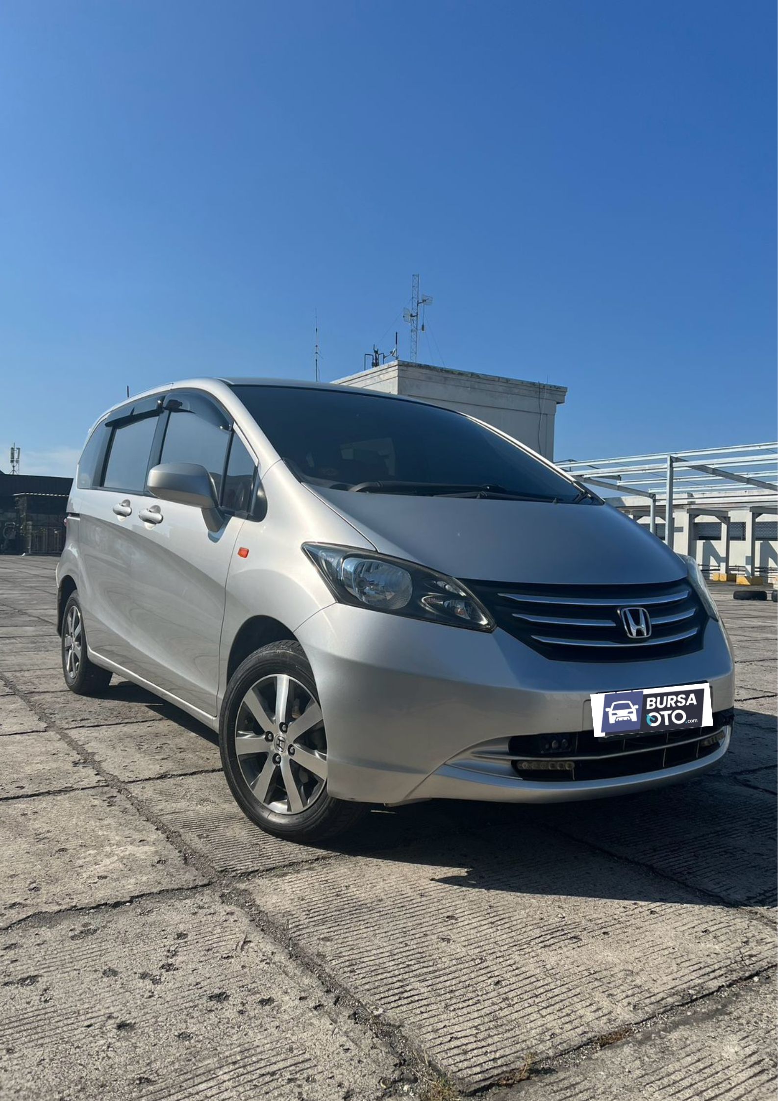 Second Hand 2011 Honda Freed Second Hand 2011 Honda Freed