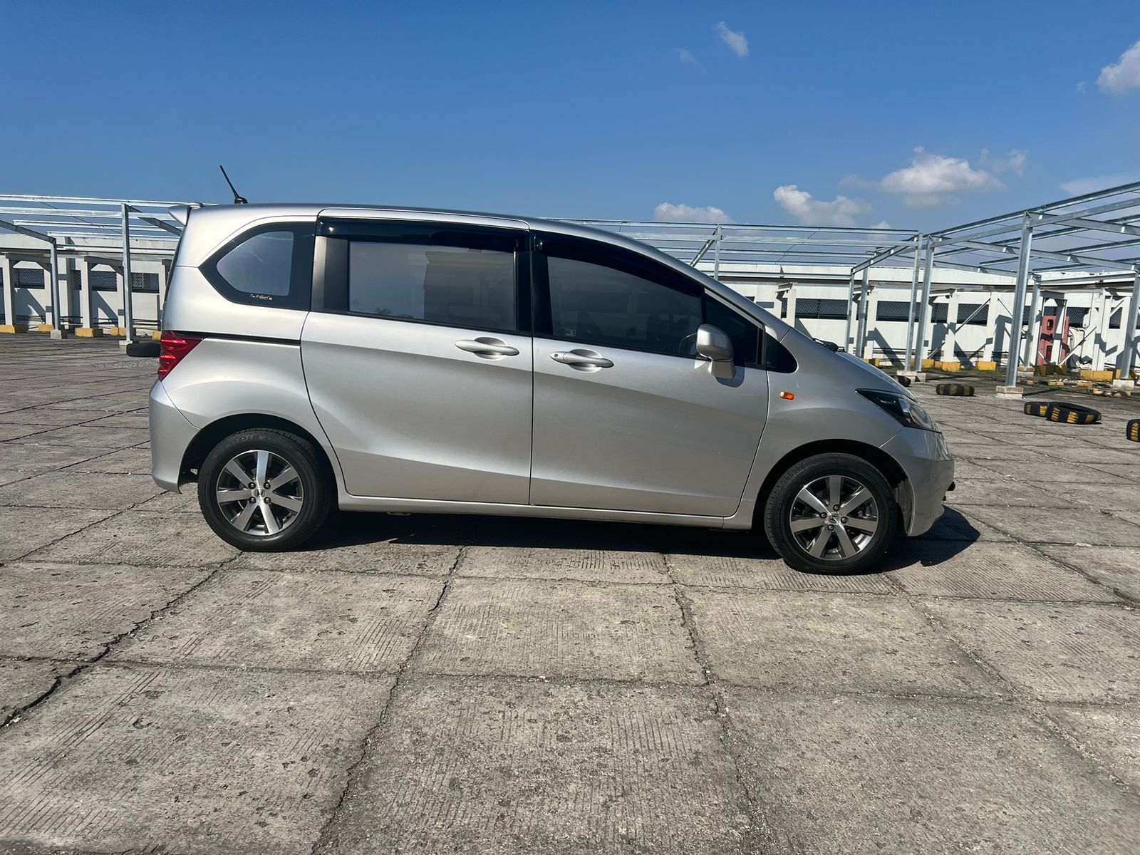 2011 Honda Freed 2011 Honda Freed