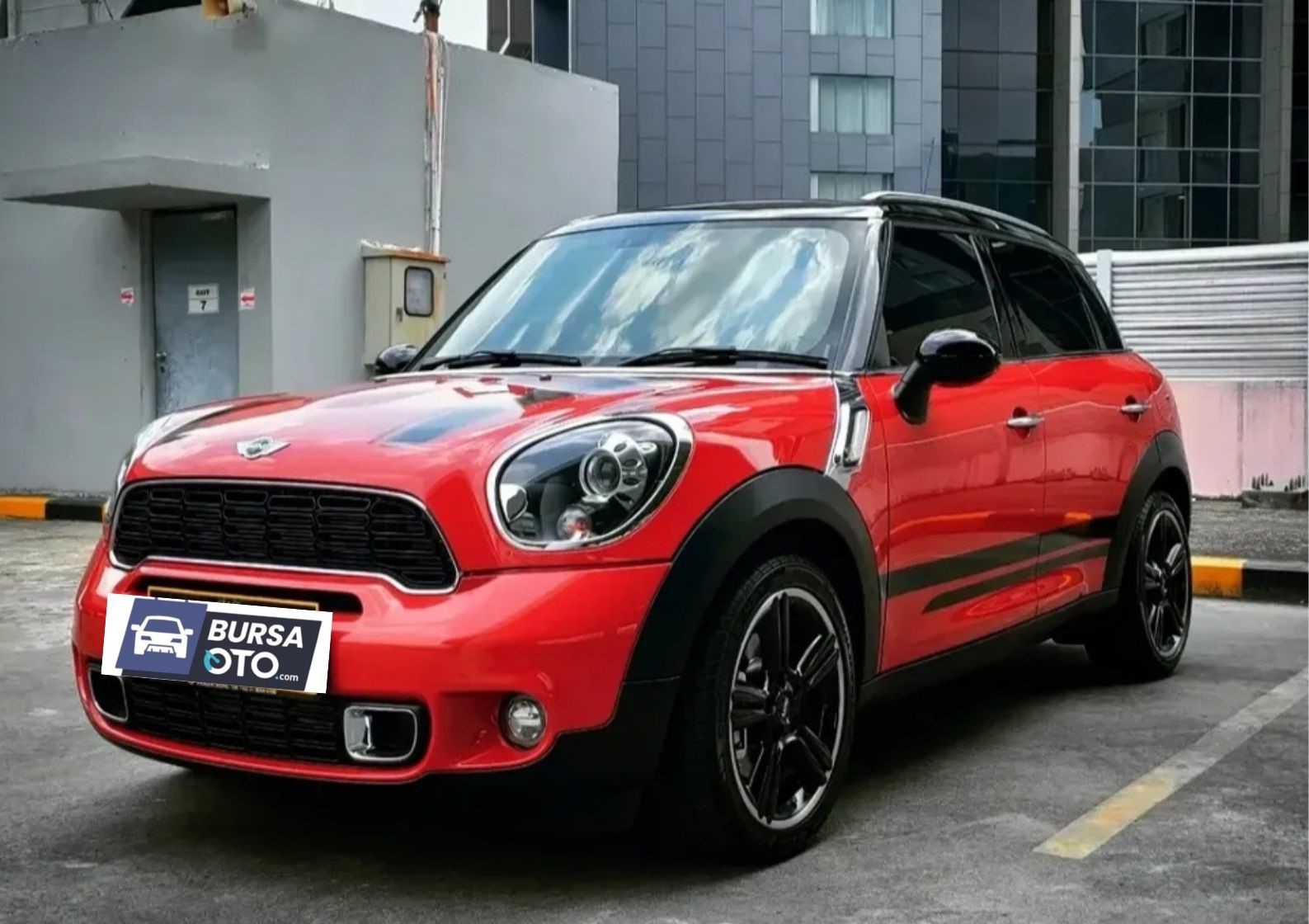 2014 MINI Cooper S Countryman Bekas 2014 MINI Cooper S Countryman Bekas