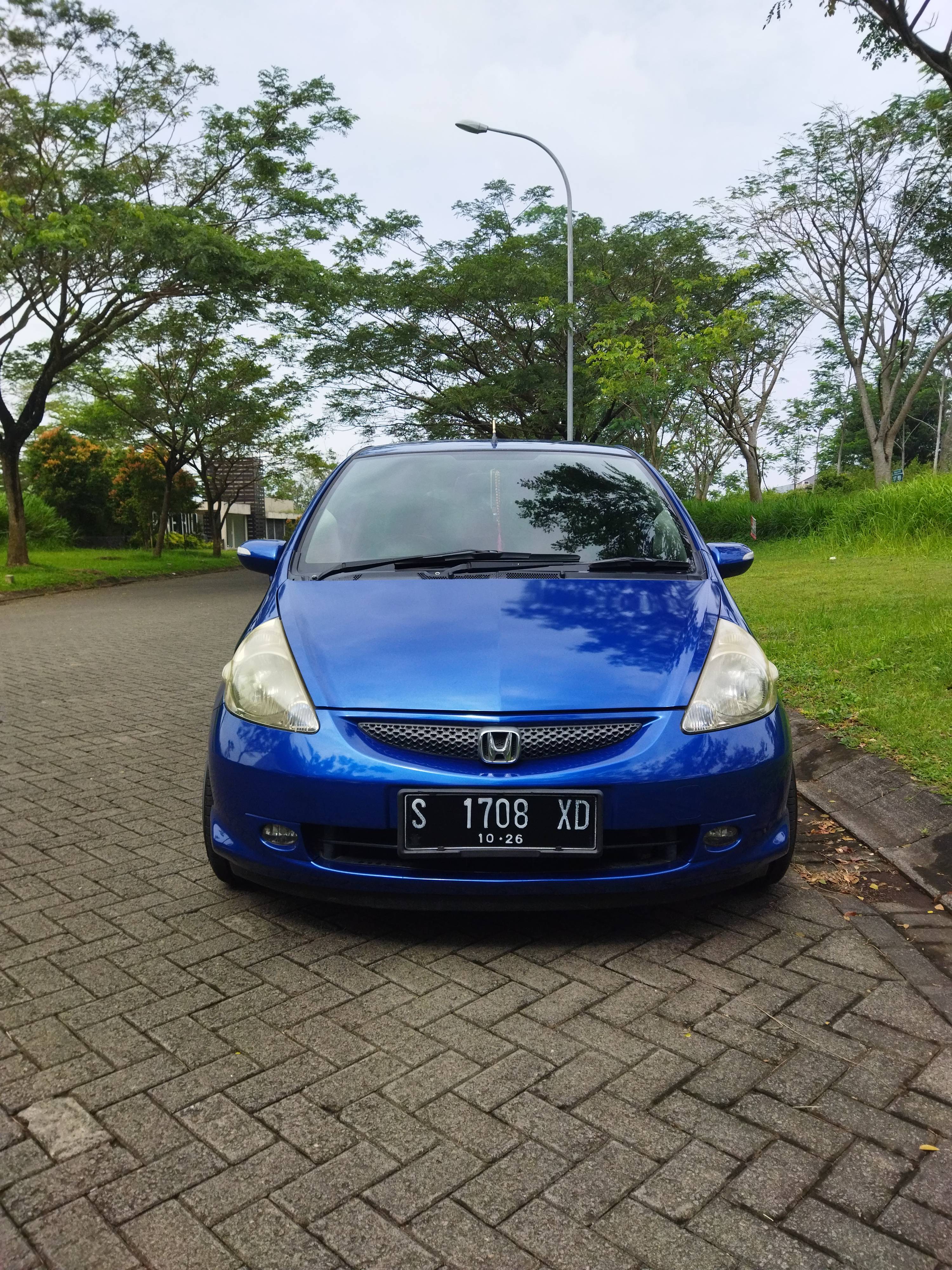 2007 Honda Jazz I-DSI 1.5L AT Bekas 2007 Honda Jazz I-DSI 1.5L AT Bekas