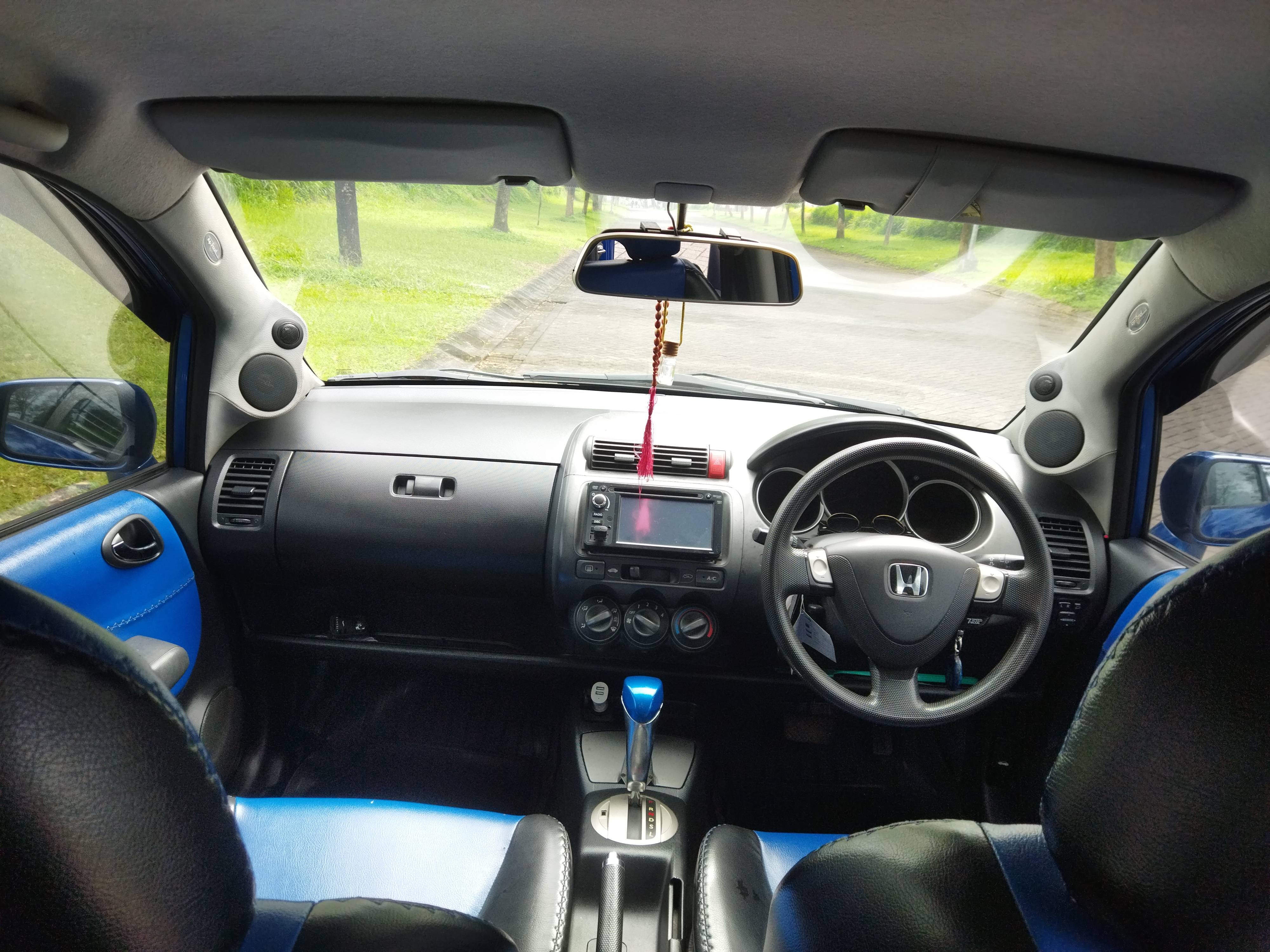 2007 Honda Jazz I-DSI 1.5L AT 2007 Honda Jazz I-DSI 1.5L AT