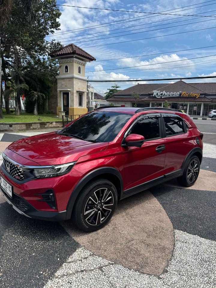 2024 Honda WR-V RS With Honda Sensing 2024 Honda WR-V RS With Honda Sensing