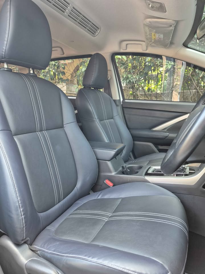 2023 Mitsubishi Xpander Cross  Premium Package CVT 2023 Mitsubishi Xpander Cross  Premium Package CVT