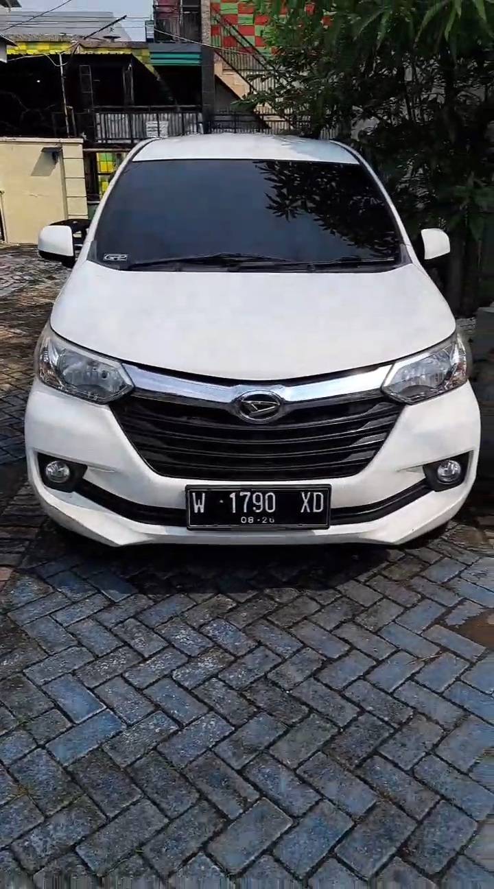 2016 Daihatsu Xenia  R VVTI 1.3 AT Bekas 2016 Daihatsu Xenia  R VVTI 1.3 AT Bekas