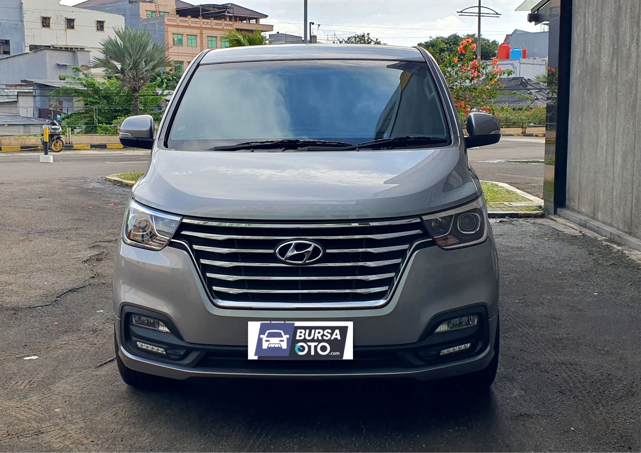 2018 Hyundai H1 Bekas 2018 Hyundai H1 Bekas