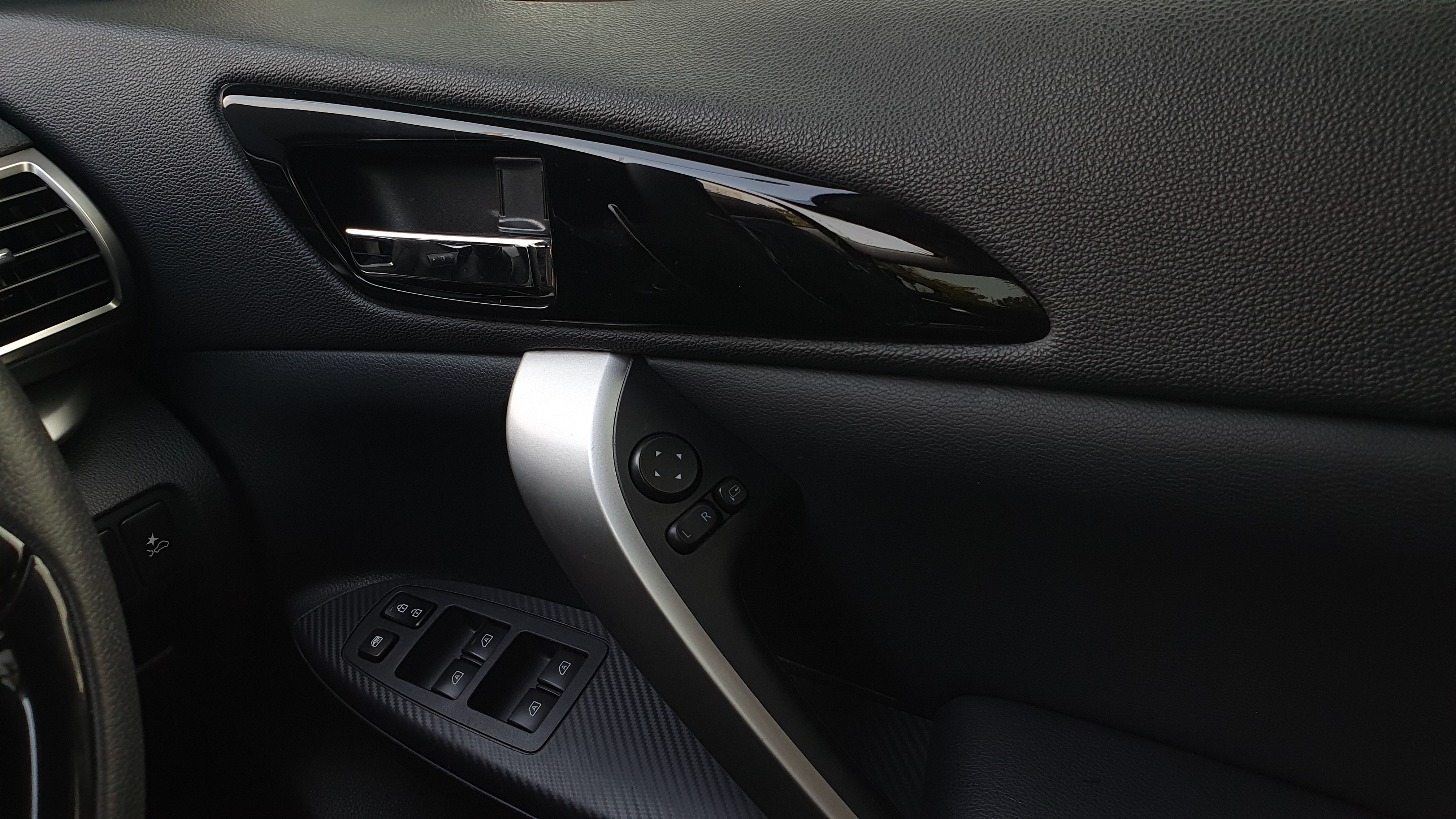 2020 Mitsubishi Eclipse Cross 2020 Mitsubishi Eclipse Cross