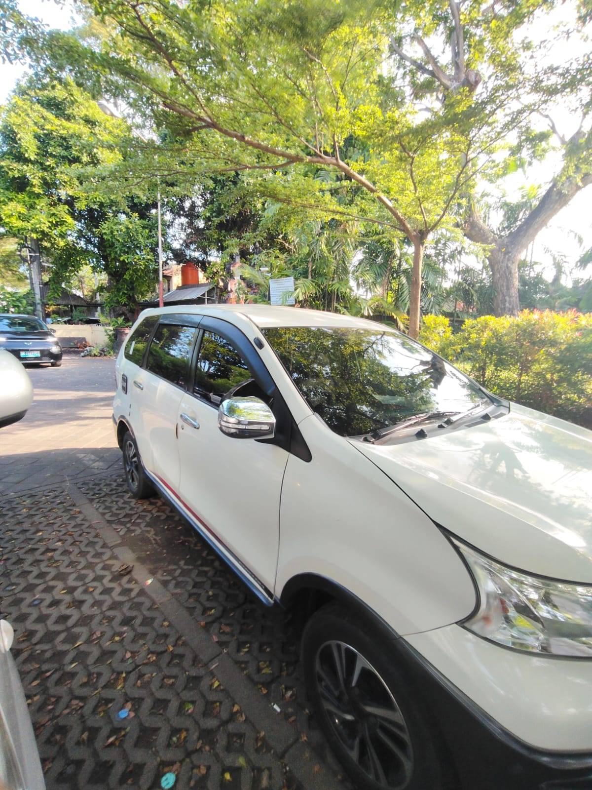 2018 Daihatsu Xenia 1.3 R MT 2018 Daihatsu Xenia 1.3 R MT