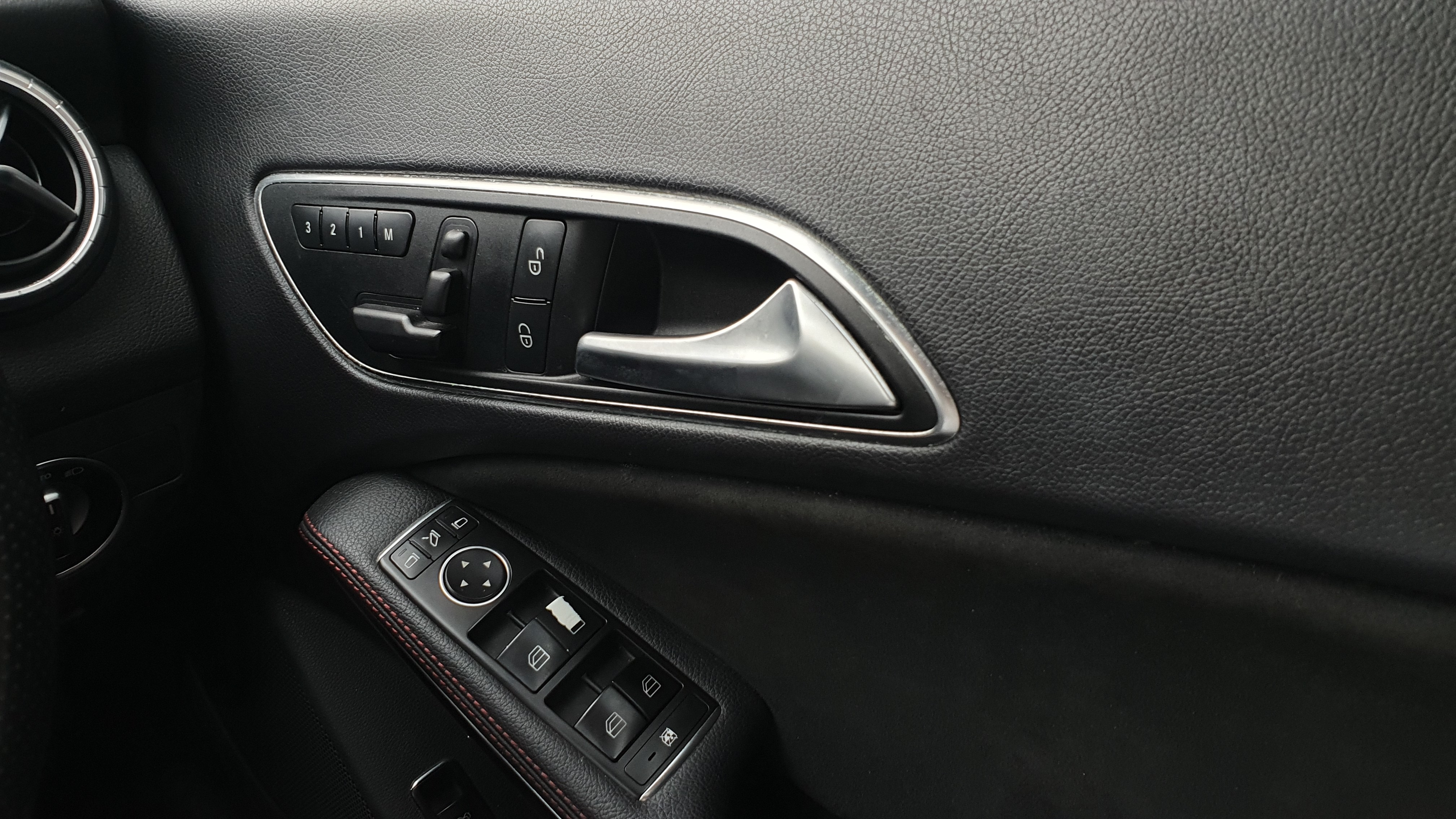 2015 Mercedes Benz CLA-Class 2015 Mercedes Benz CLA-Class