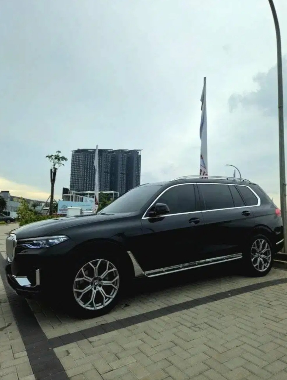 2020 BMW X7 X7 Xdrive 40i Pure Excelence 2020 BMW X7 X7 Xdrive 40i Pure Excelence