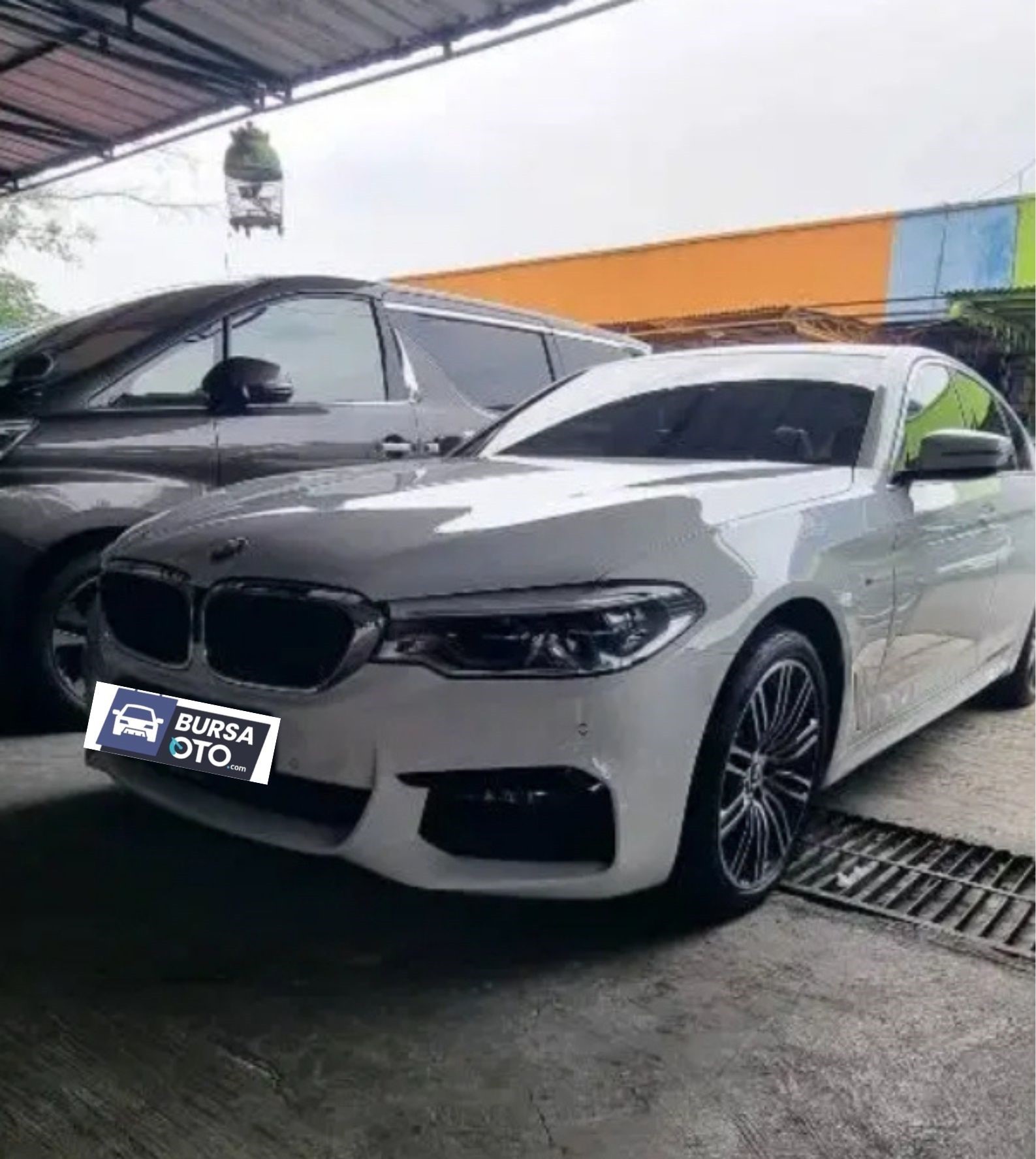 Second Hand 2019 BMW 5 Series Sedan Second Hand 2019 BMW 5 Series Sedan