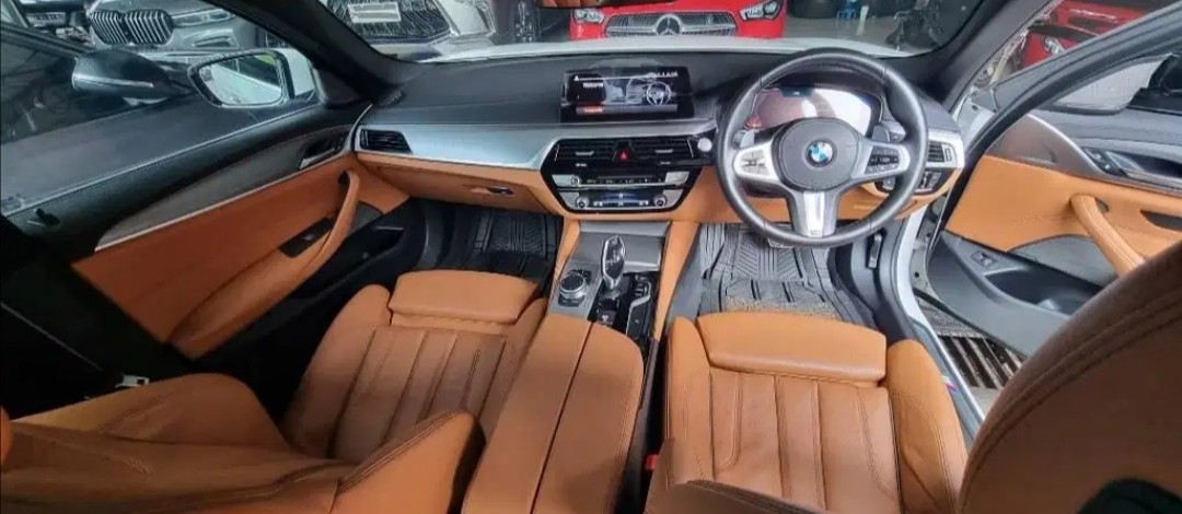 2019 BMW 5 Series Sedan 2019 BMW 5 Series Sedan