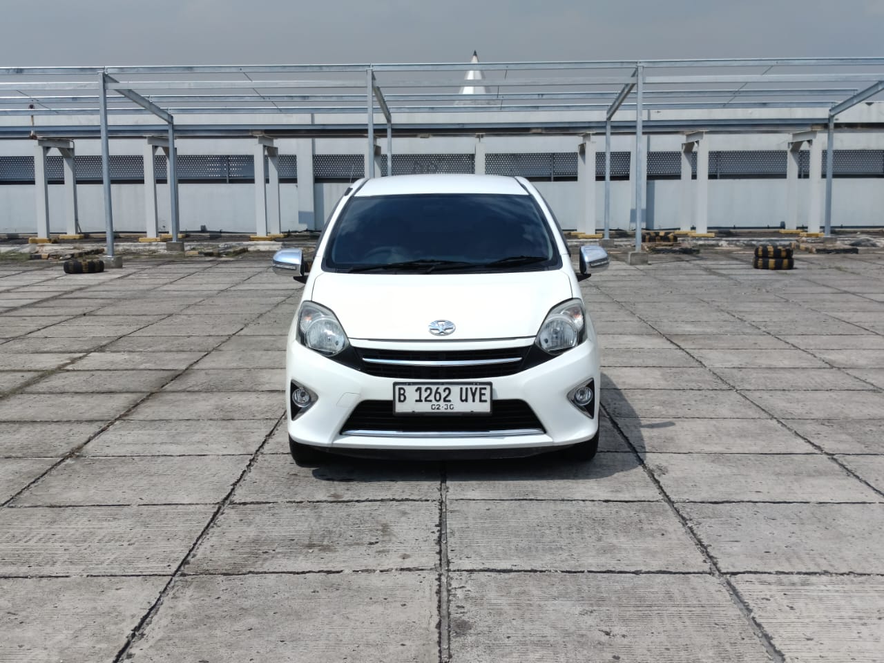 Second Hand 2015 Toyota Agya Second Hand 2015 Toyota Agya