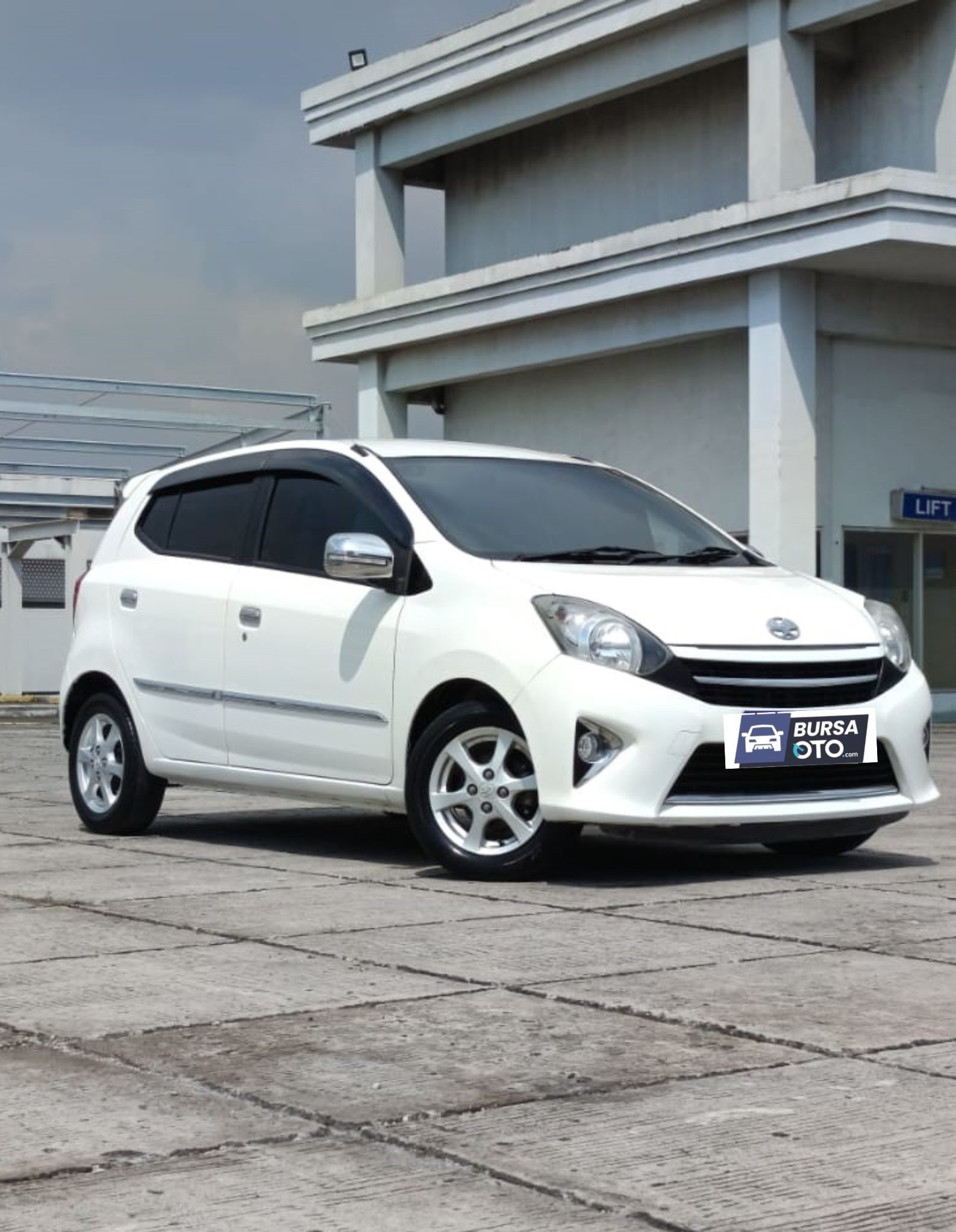 2015 Toyota Agya 2015 Toyota Agya