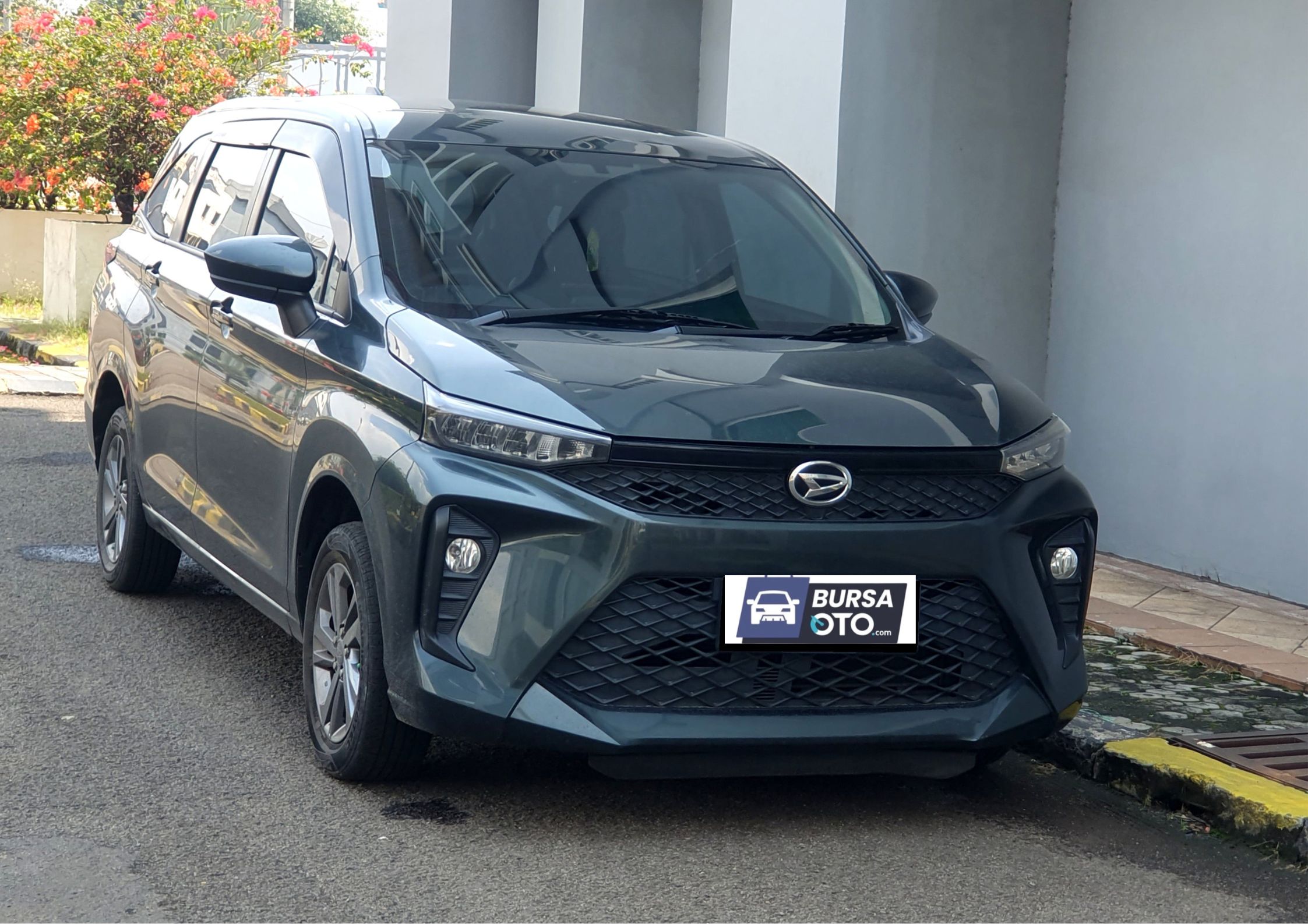 Second Hand 2022 Daihatsu Xenia Second Hand 2022 Daihatsu Xenia