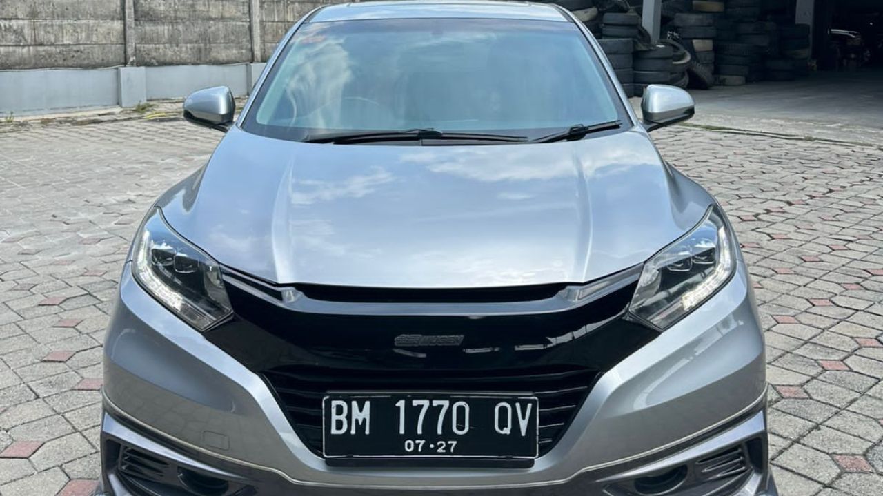 Second Hand 2017 Honda HRV  1.8L PRESTIGE CVT Second Hand 2017 Honda HRV  1.8L PRESTIGE CVT