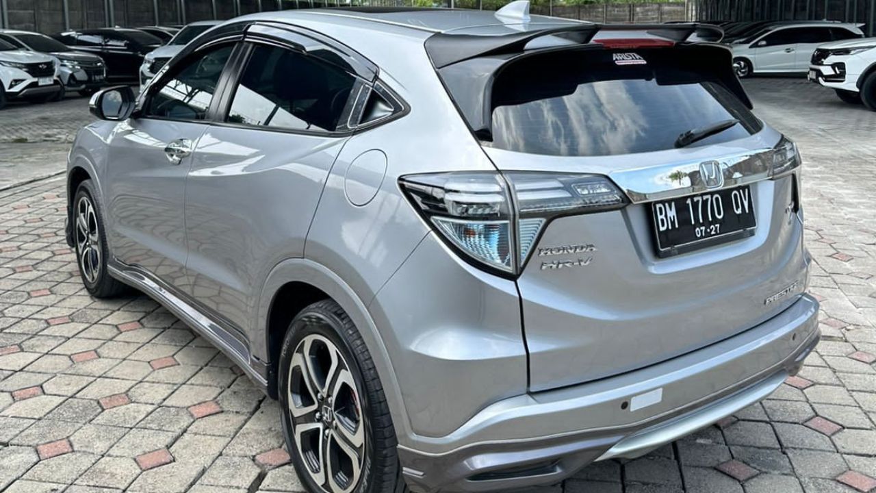 2017 Honda HRV  1.8L PRESTIGE CVT 2017 Honda HRV  1.8L PRESTIGE CVT