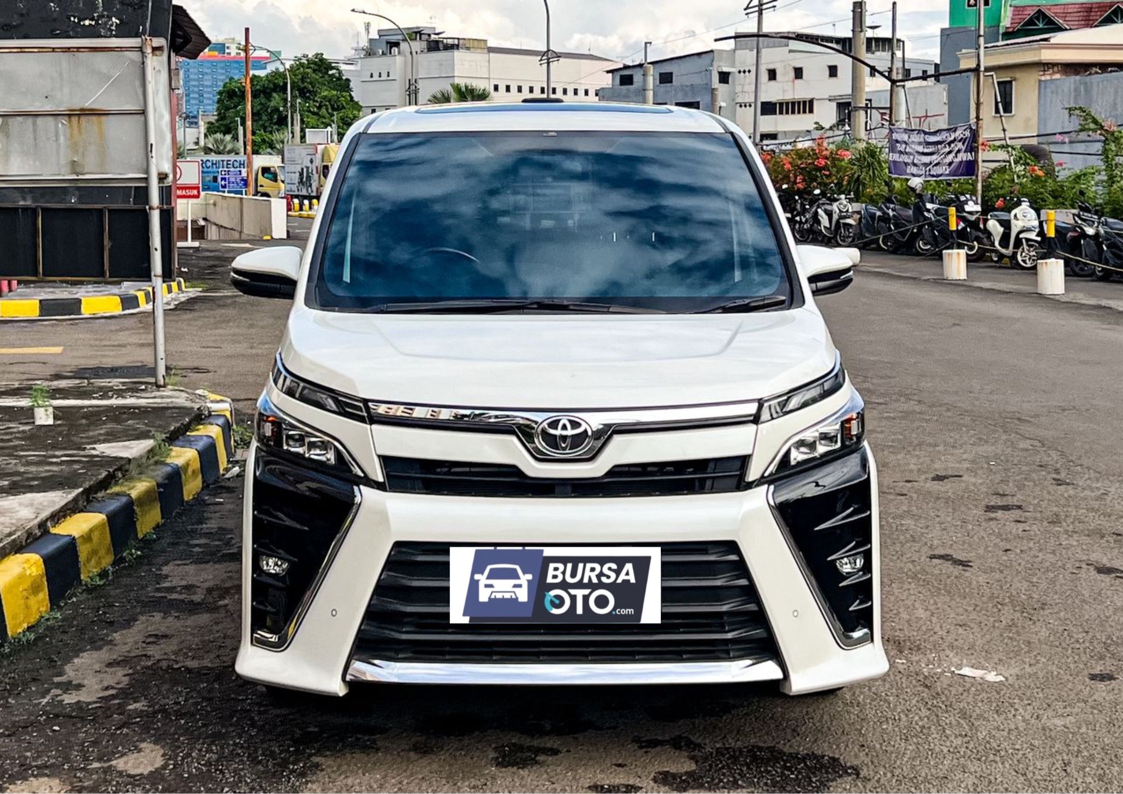 2019 Toyota Voxy Bekas 2019 Toyota Voxy Bekas