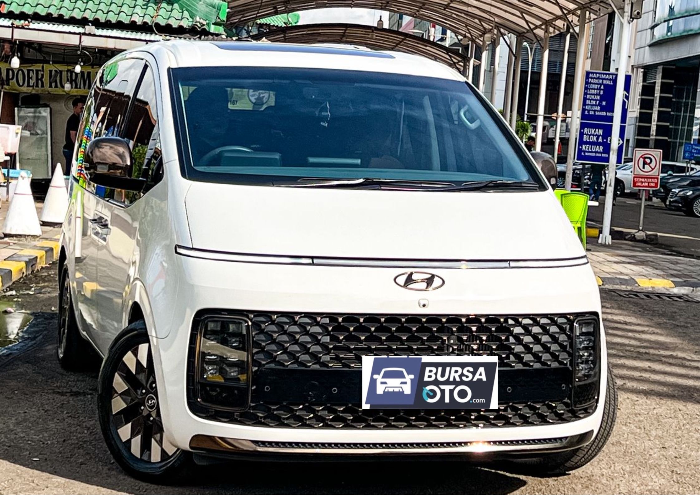 Second Hand 2022 Hyundai Staria Second Hand 2022 Hyundai Staria