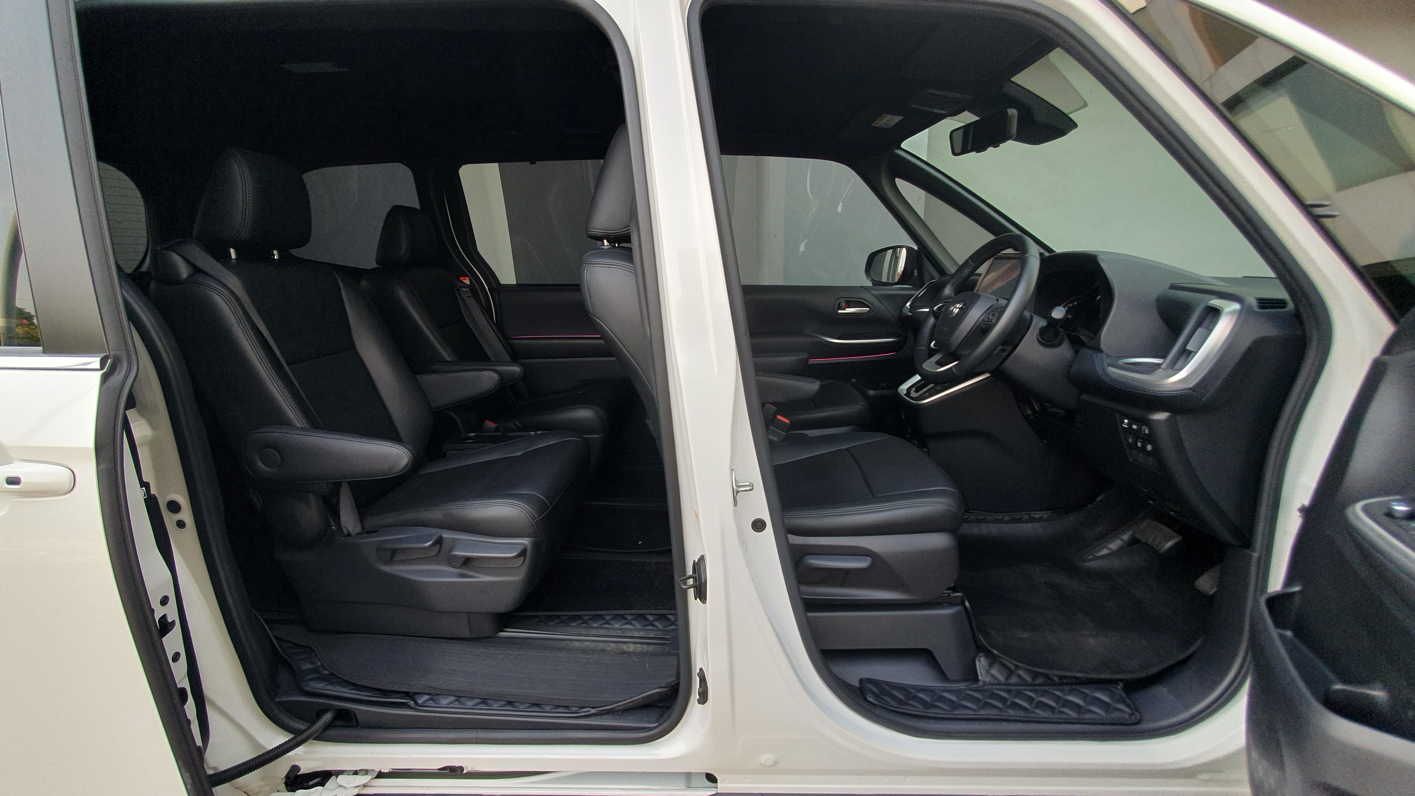 2022 Toyota Voxy 2022 Toyota Voxy