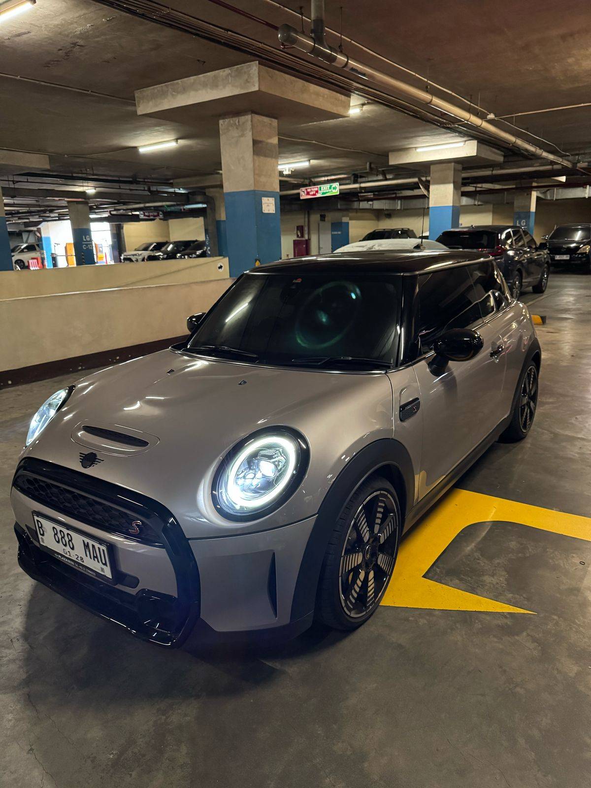 2022 MINI 3 Door Cooper S 2022 MINI 3 Door Cooper S