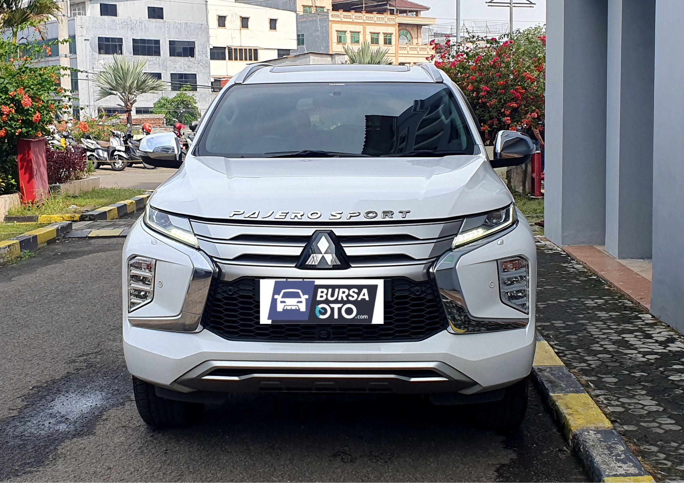 2021 Mitsubishi Pajero Sport Bekas 2021 Mitsubishi Pajero Sport Bekas