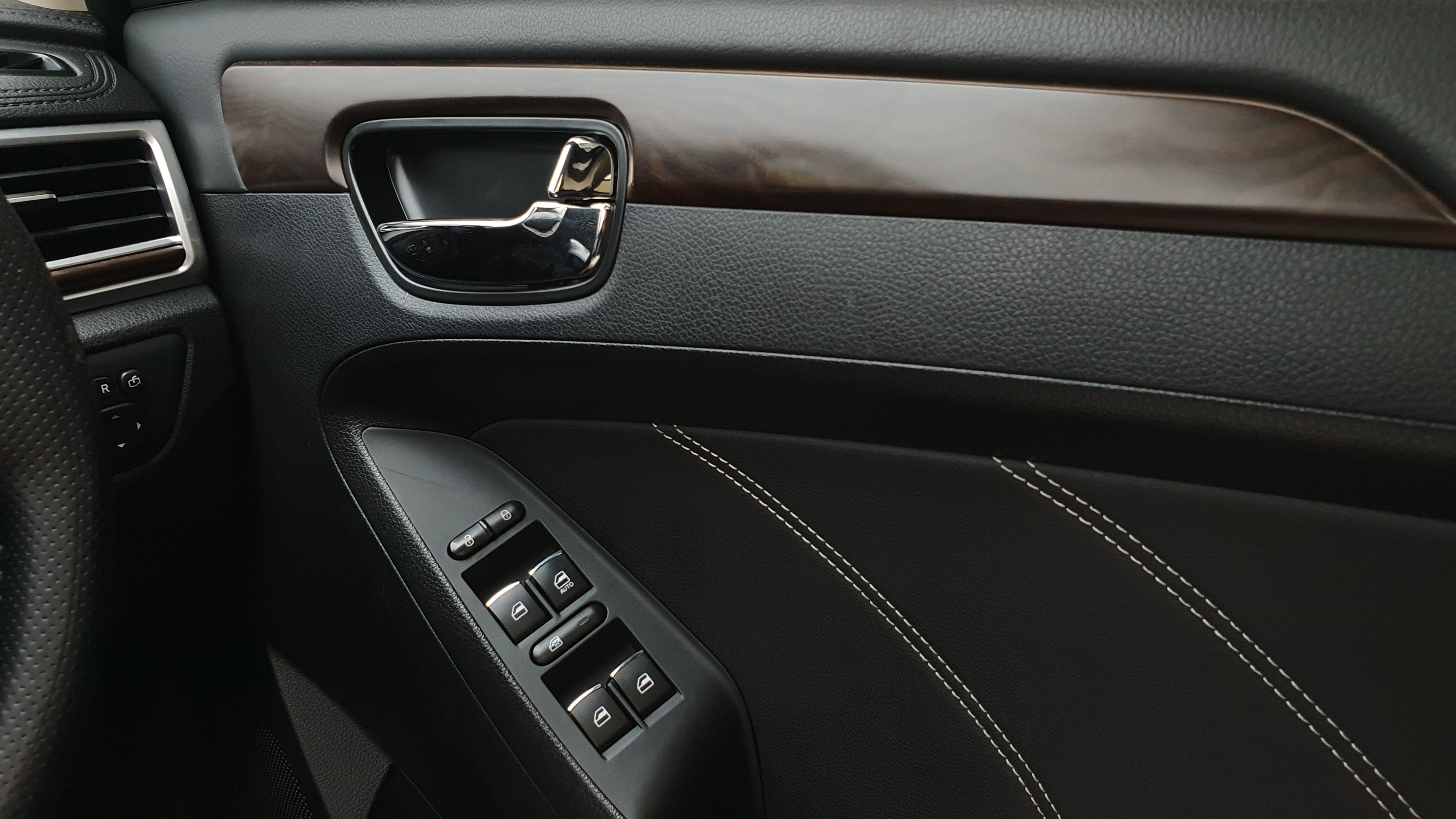 2021 DFSK Glory i-Auto 2021 DFSK Glory i-Auto