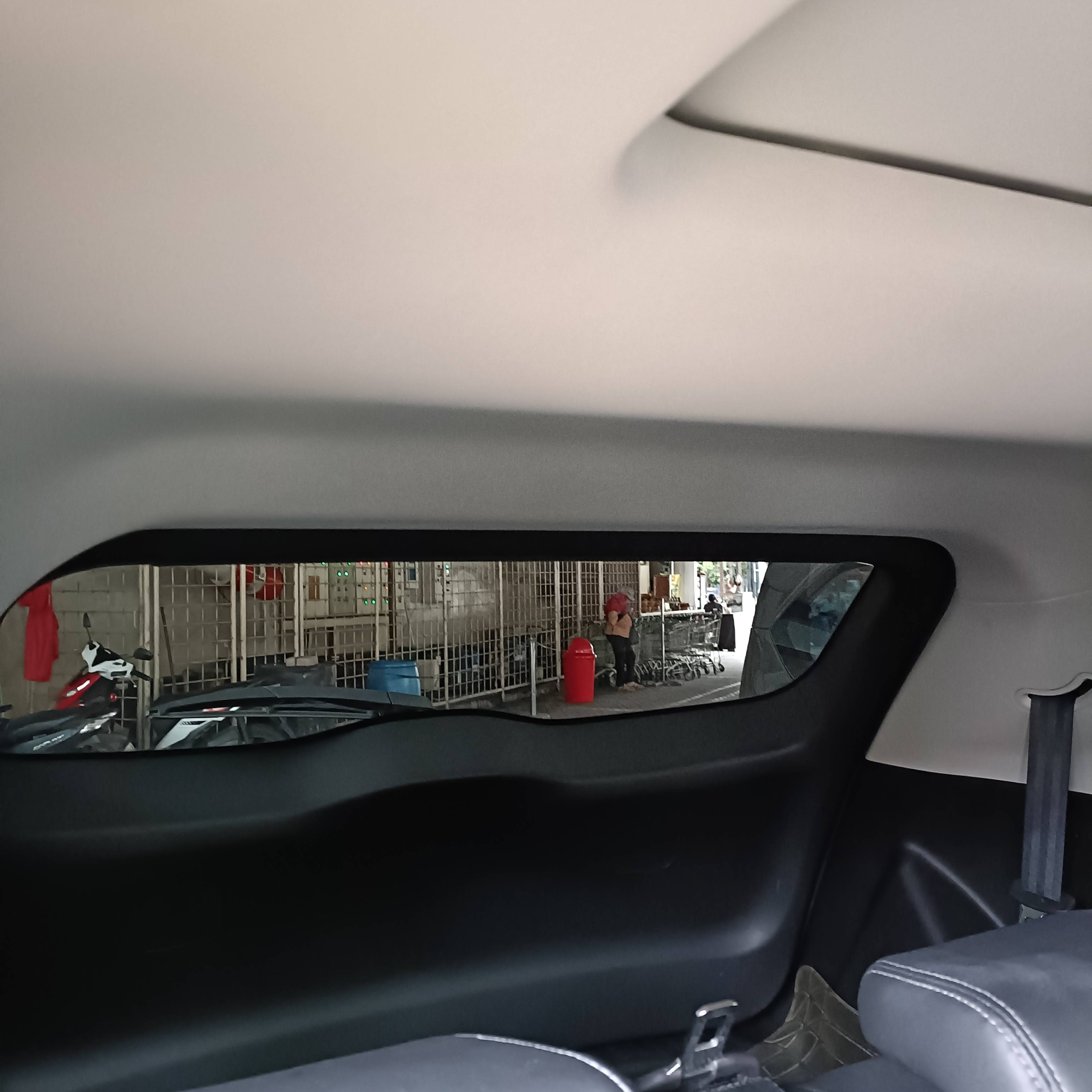 2021 Wuling Almaz 1.5 LT LUX + SC CVT  A/T 2021 Wuling Almaz 1.5 LT LUX + SC CVT  A/T